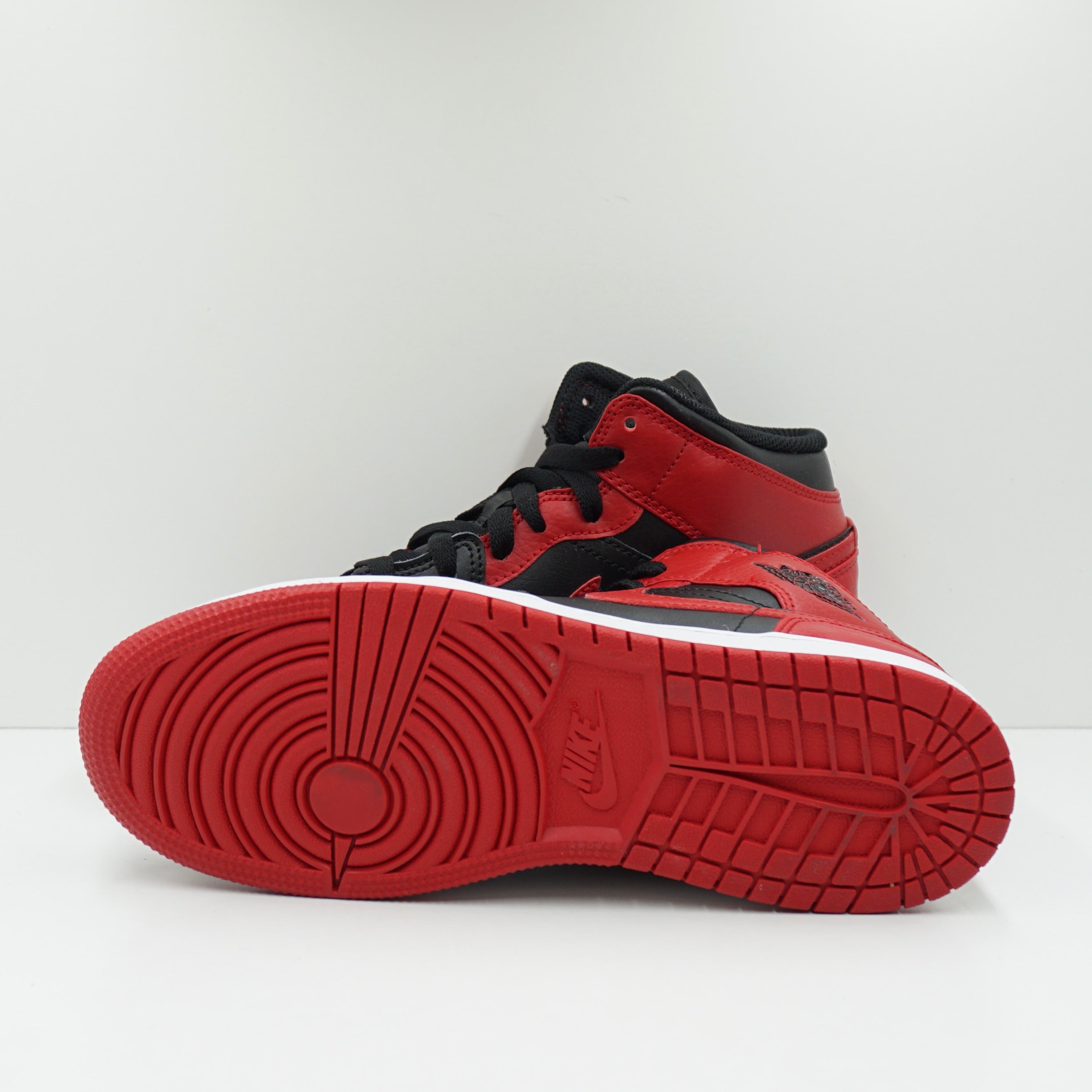 Jordan 1 Mid Bred Banned (GS)