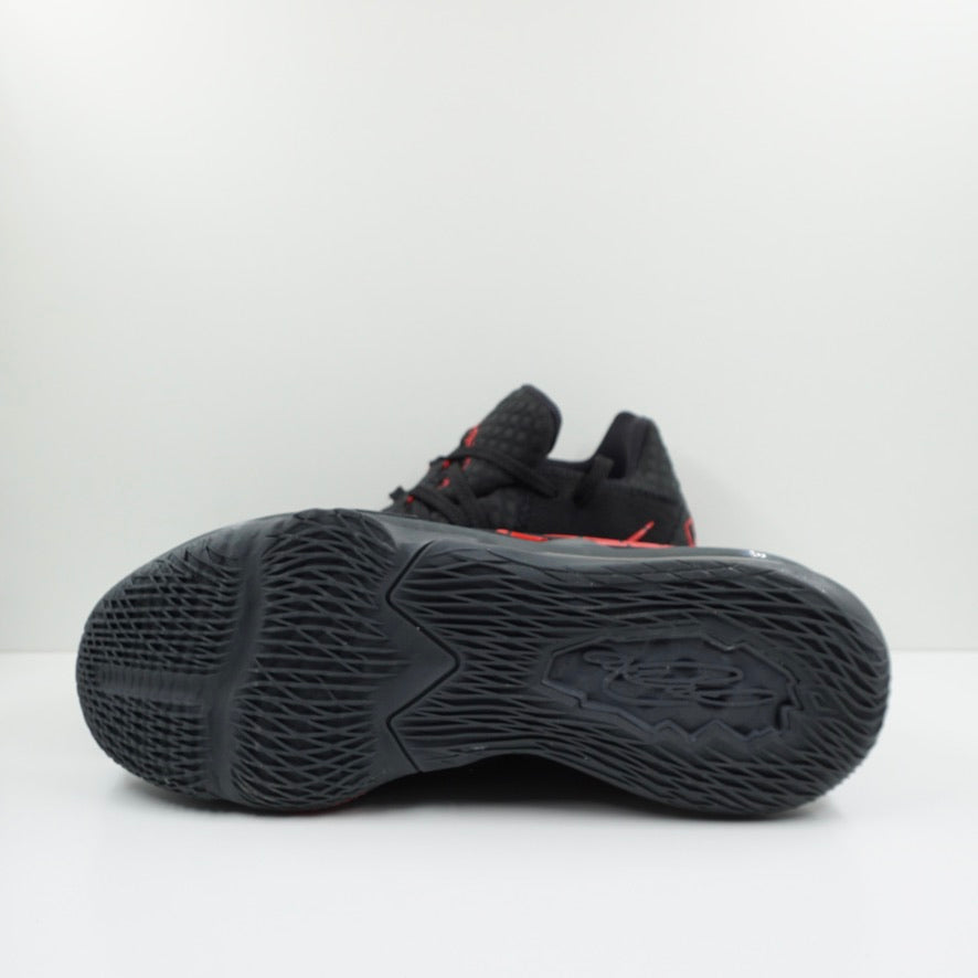 Nike LeBron 17 Low Black Red Dark Grey