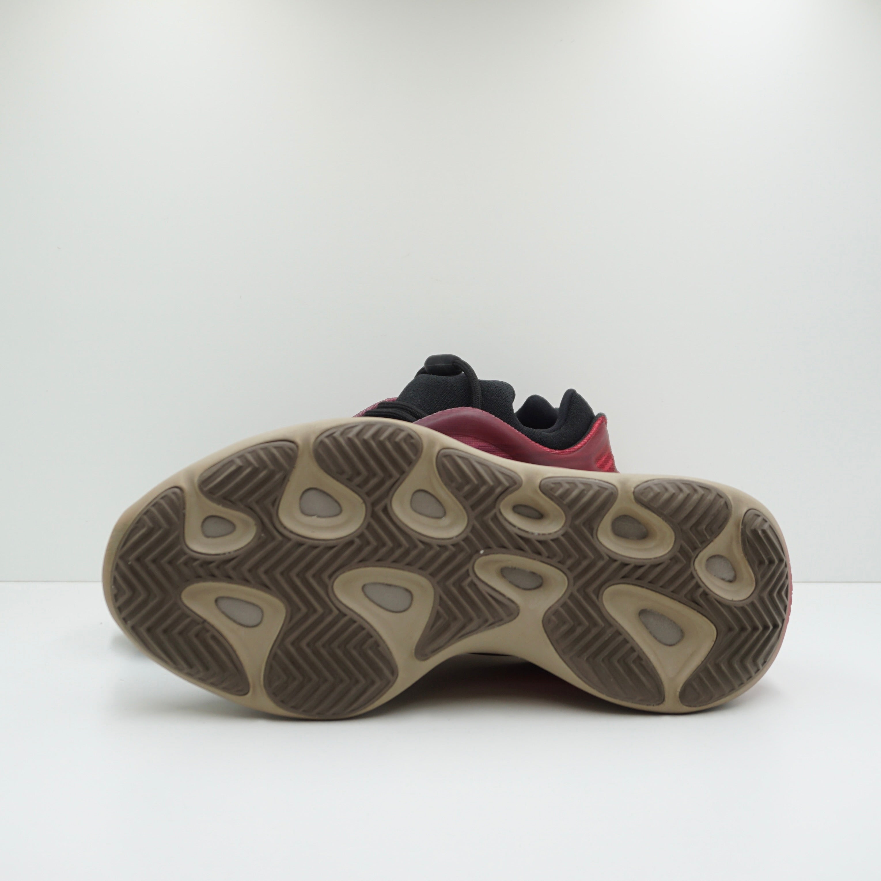 Adidas Yeezy 700 V3 Fade Carbon