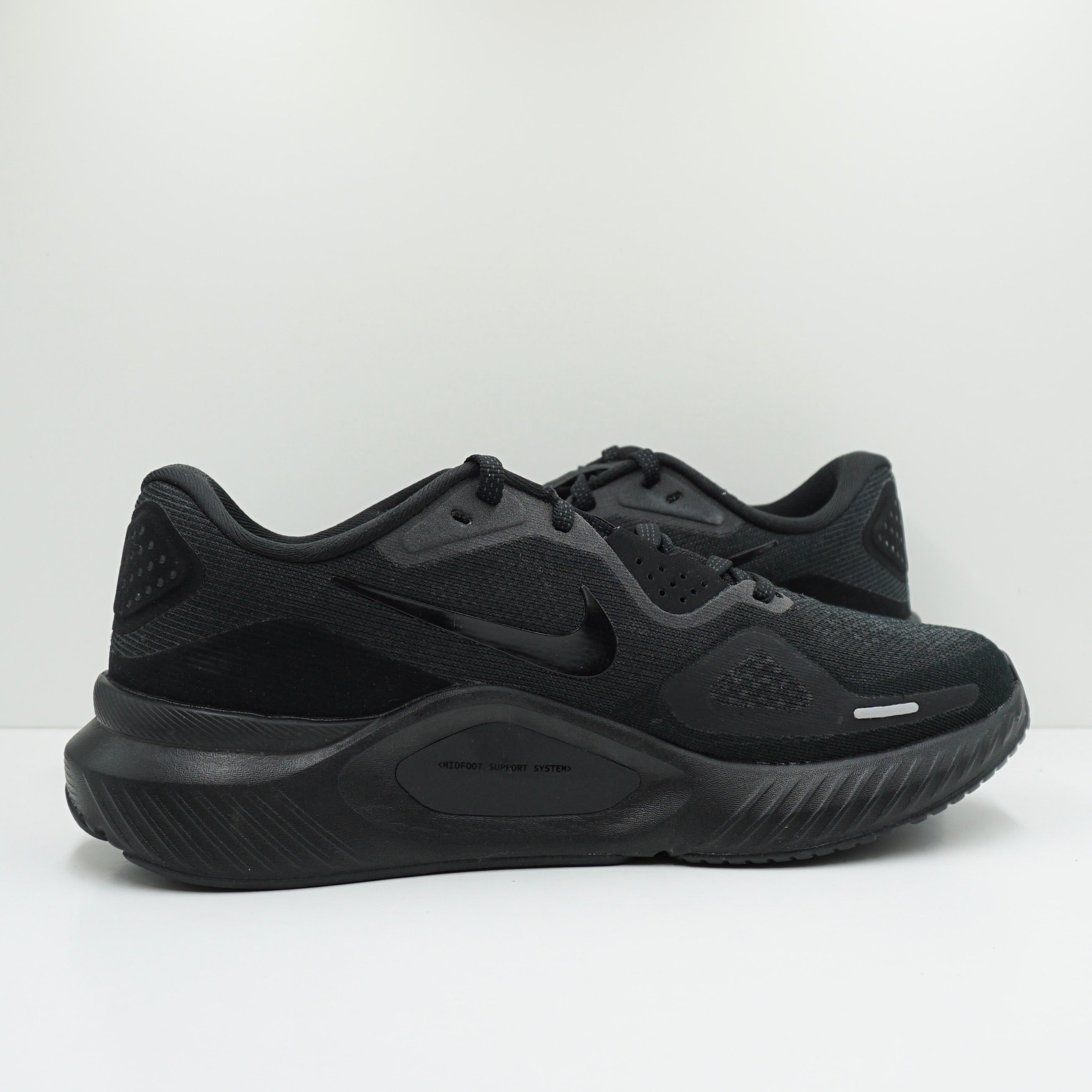 Nike Structure 26 Black (W)