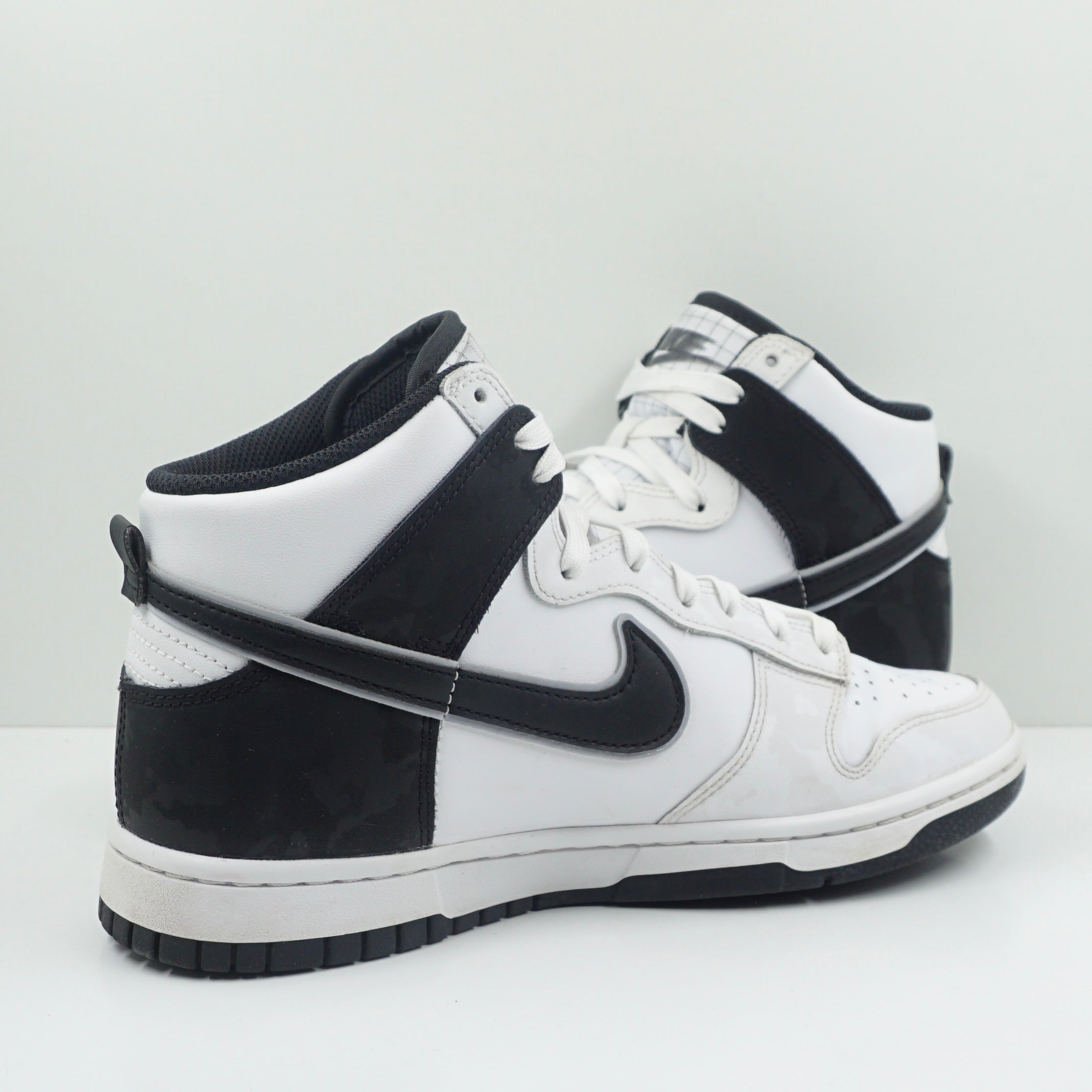 Nike Dunk High Retro SE White Black Camo