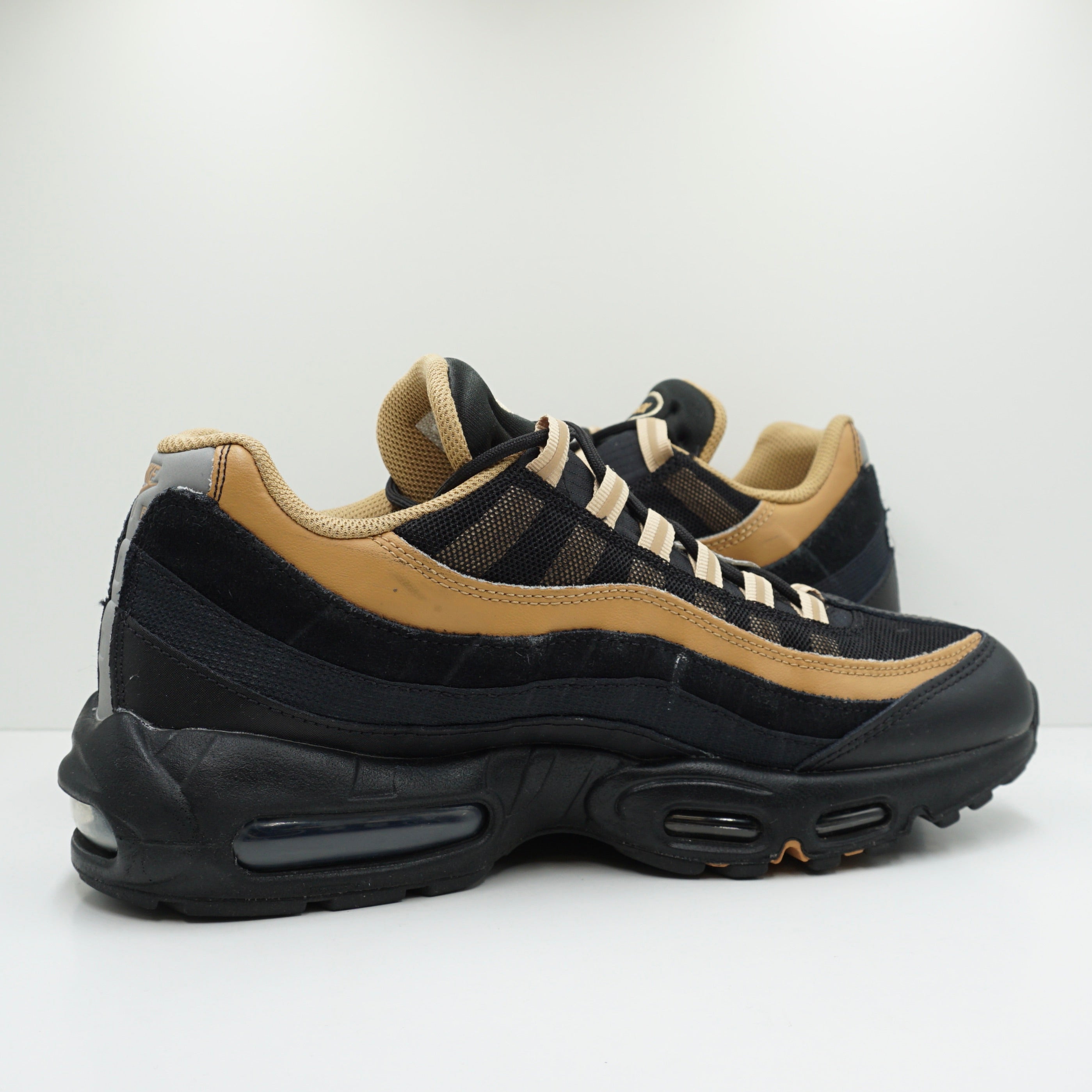 Nike Air Max 95 Black Elemental Gold