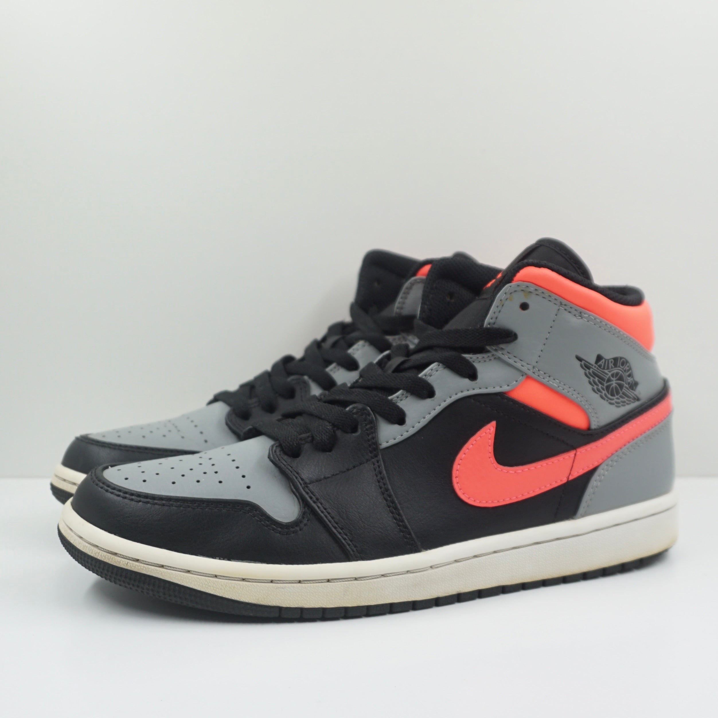 Jordan 1 Mid Pink Shadow