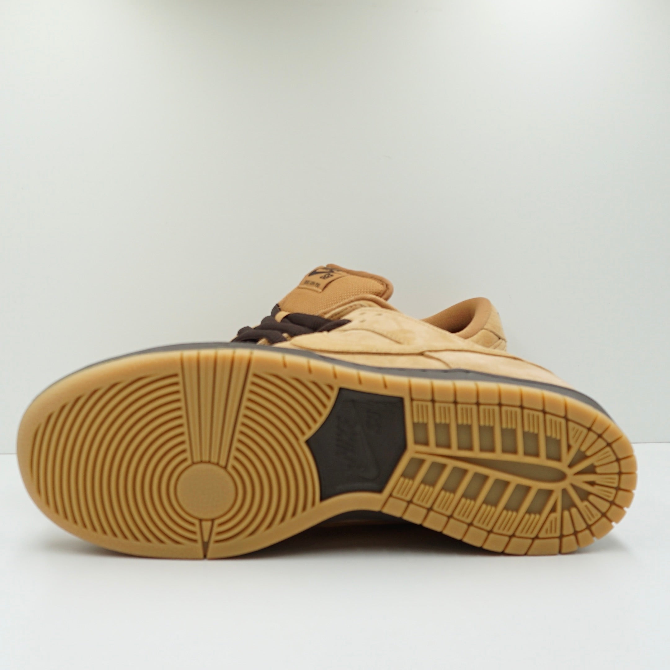 Nike SB Dunk Low Wheat