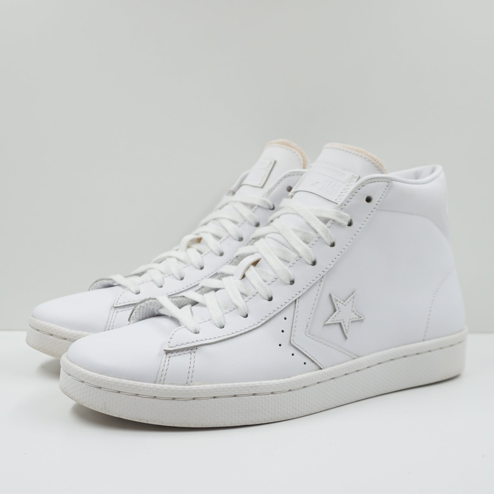 Converse Pro Leather Mid Triple White