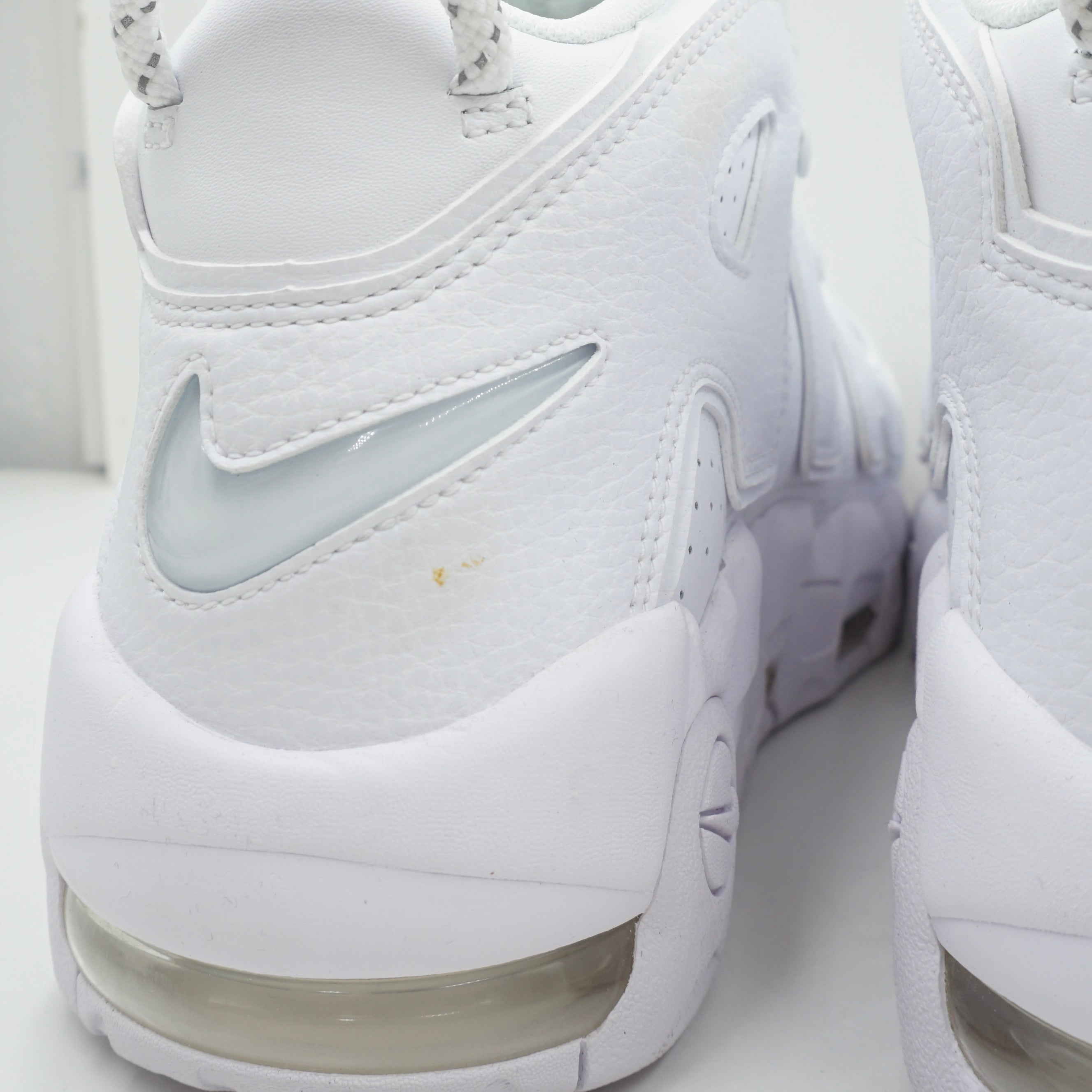Nike Air More Uptempo Triple White