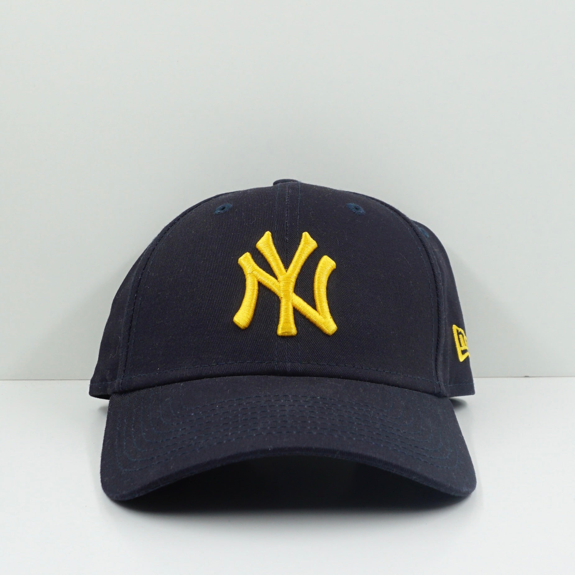 New Era New York Yankees Navy Yellow Adjustable Cap