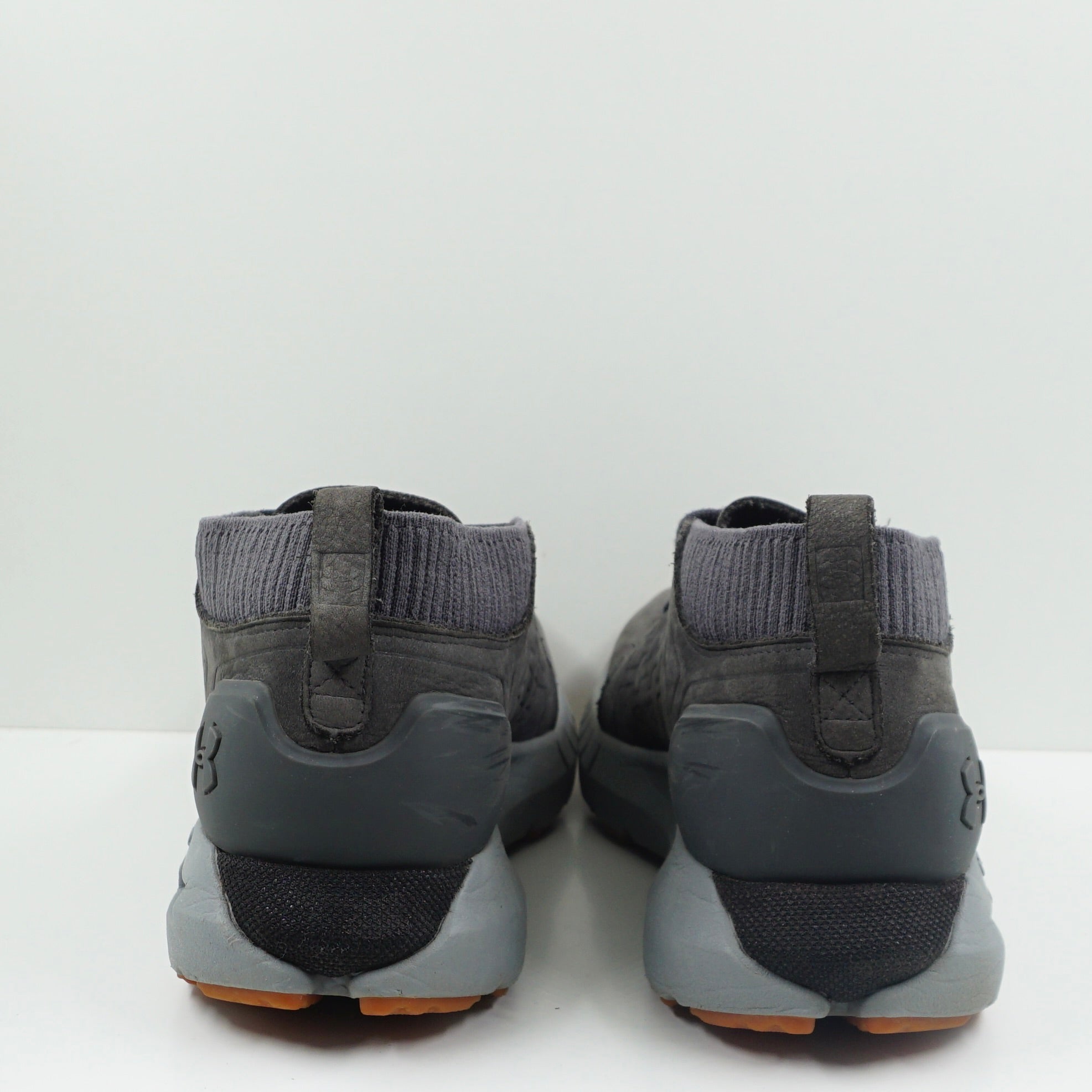 Under Armour Hovr Mid Prm Sample