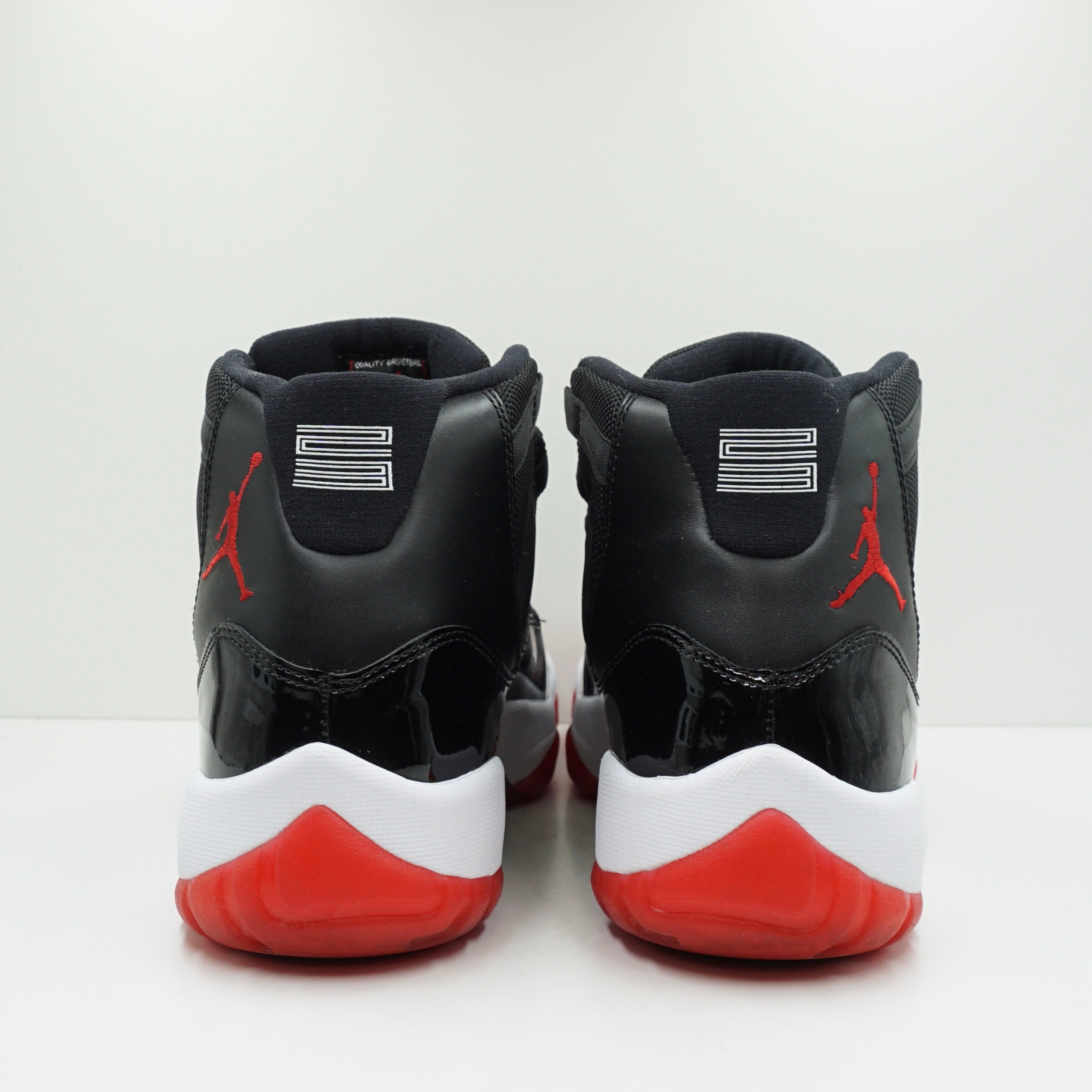 Jordan 11 Retro Playoffs (2012)