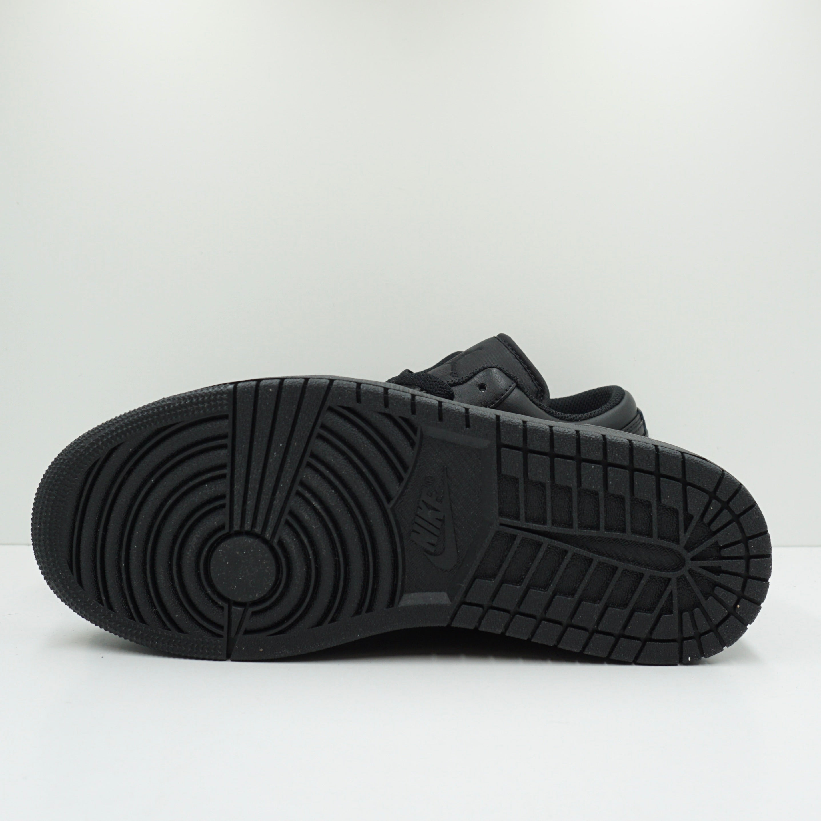 Jordan 1 Low Triple Black