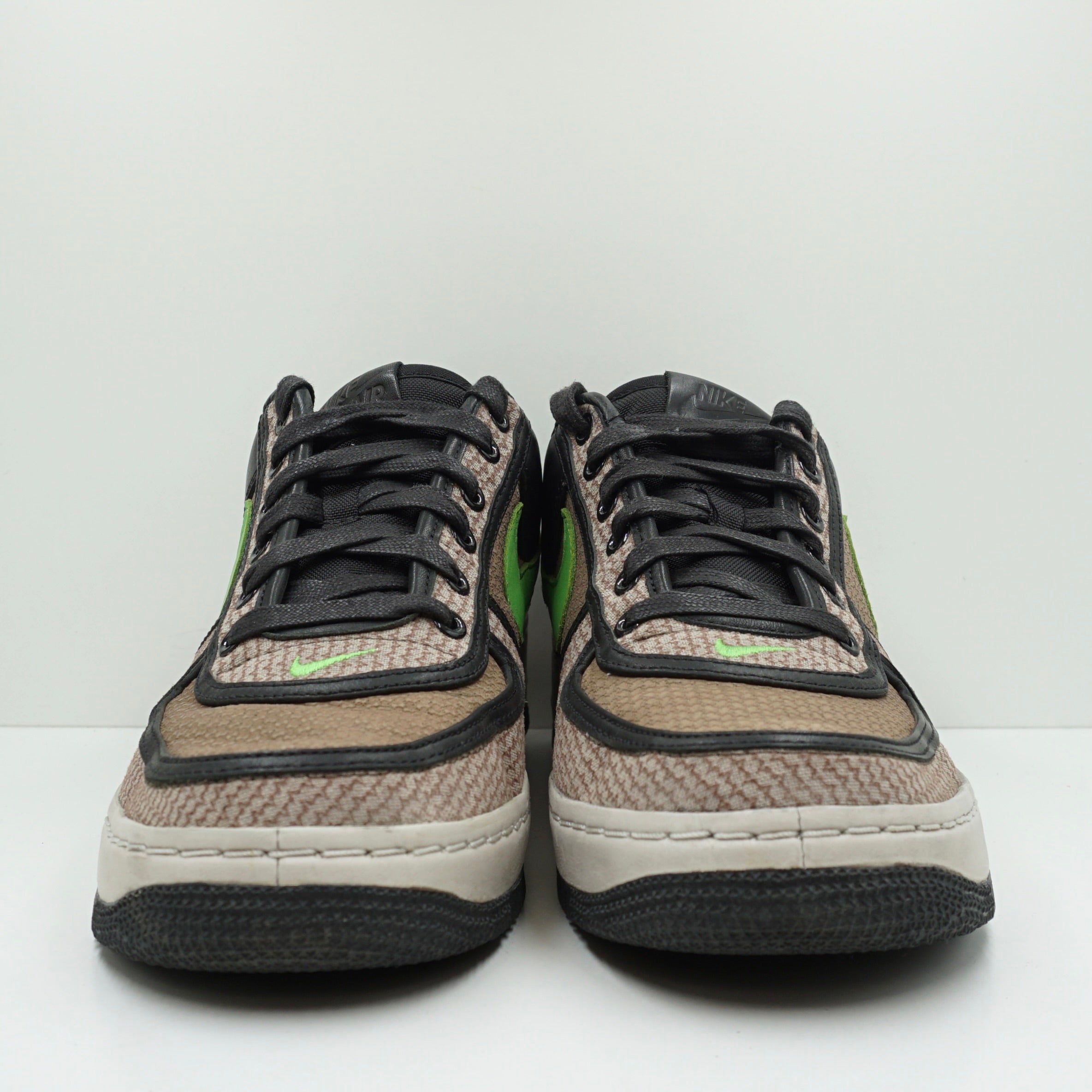 Nike Air Force 1 Low Undefeated Green Bean