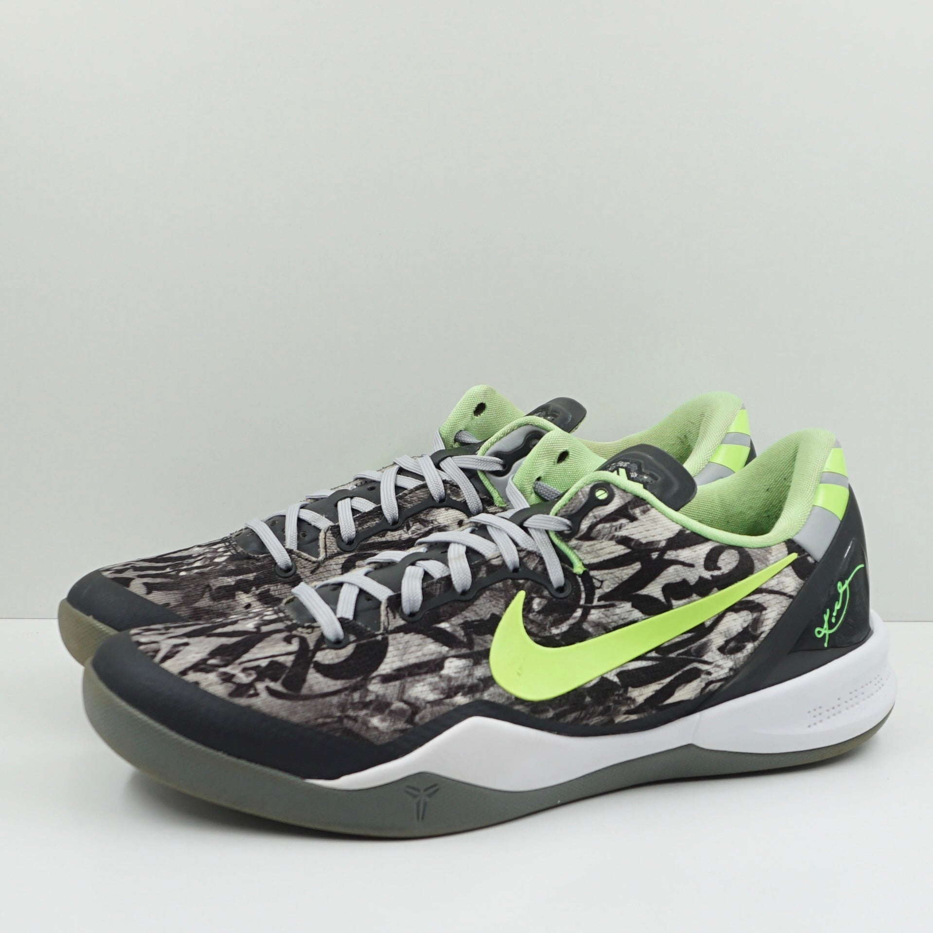 Nike Kobe 8 Graffiti