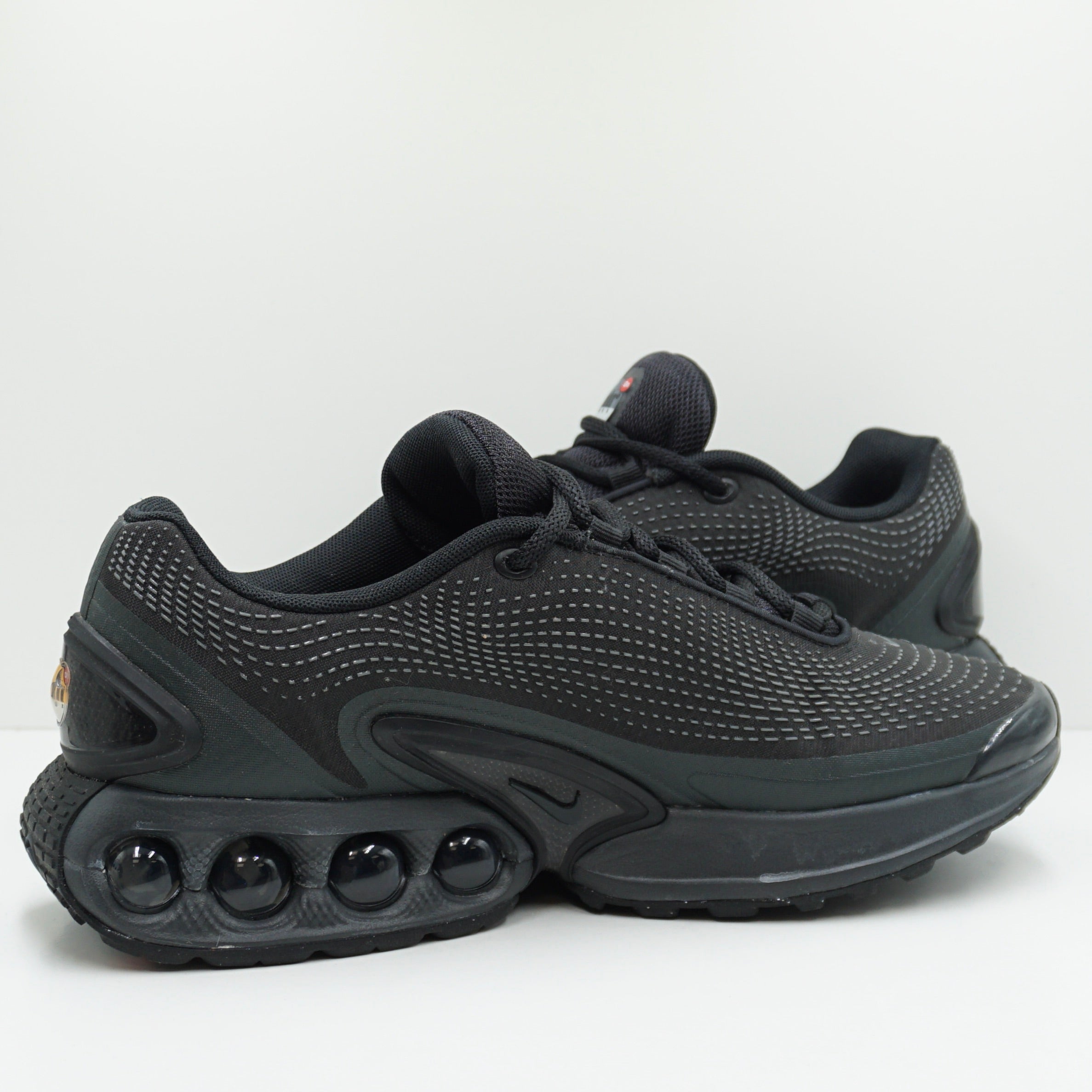 Nike Air Max Dn Black Dark Smoke Grey