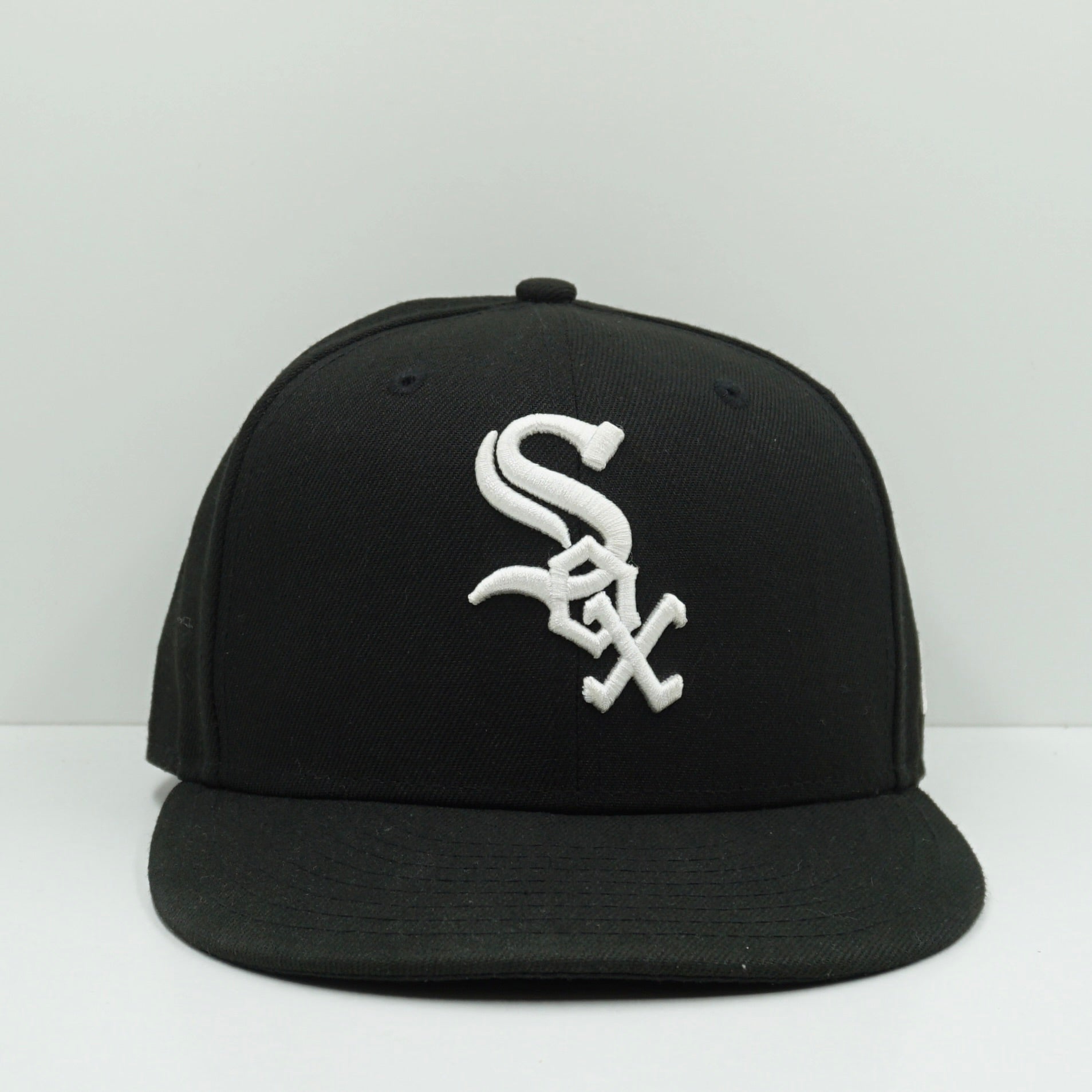 New Era White Sox Black/White Fitted Cap