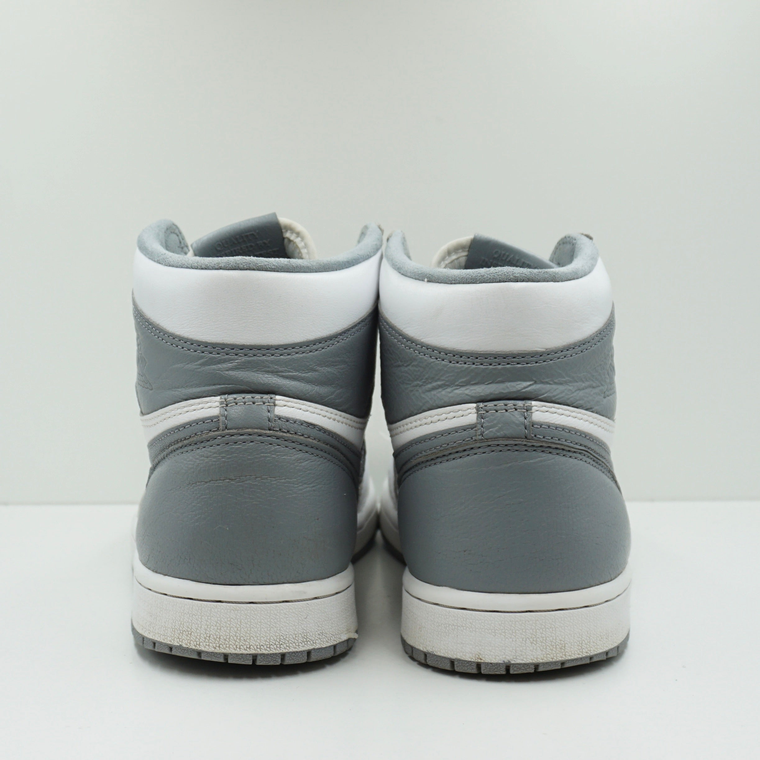 Jordan 1 Retro High OG Stealth