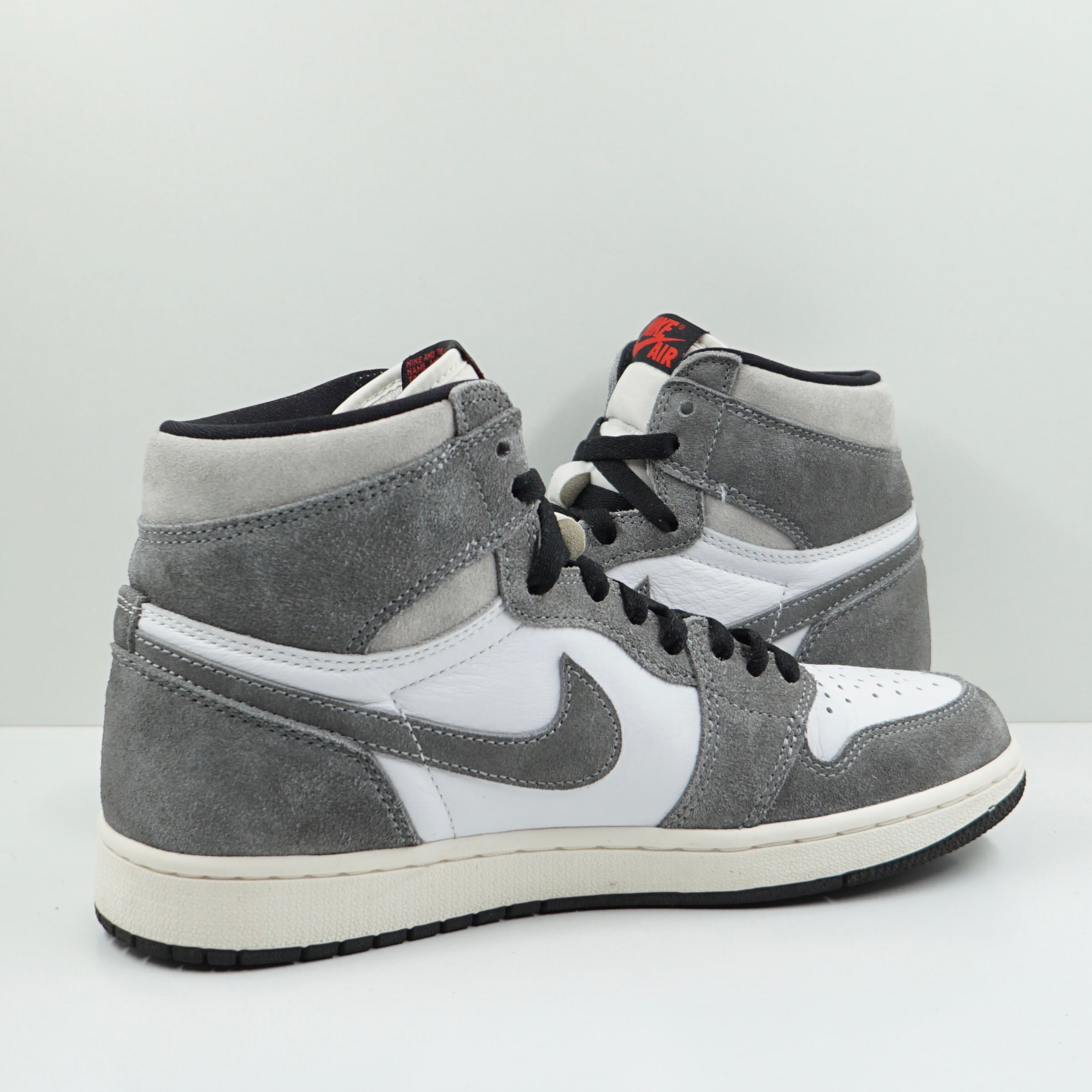 Jordan 1 Retro High OG Washed Black