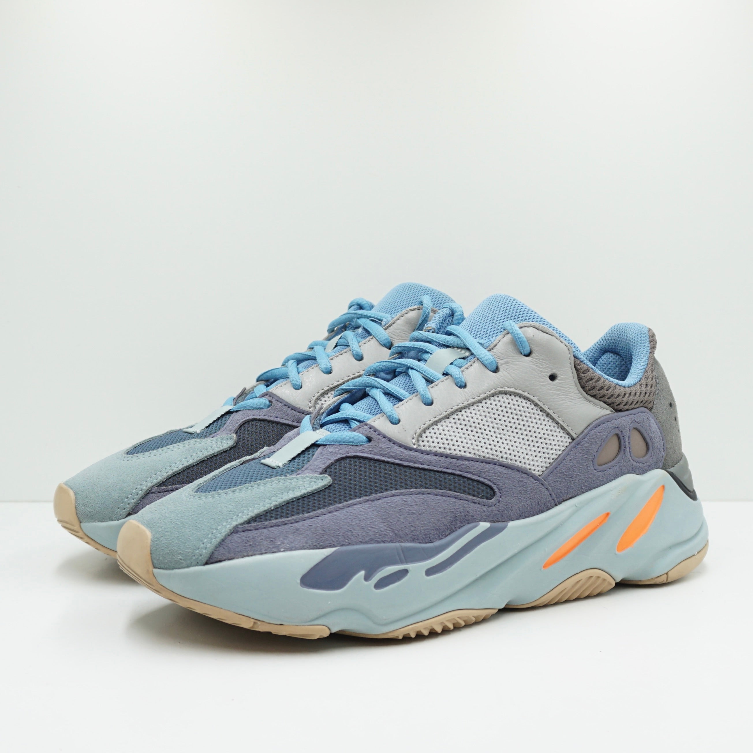 Adidas Yeezy Boost 700 Carbon Blue
