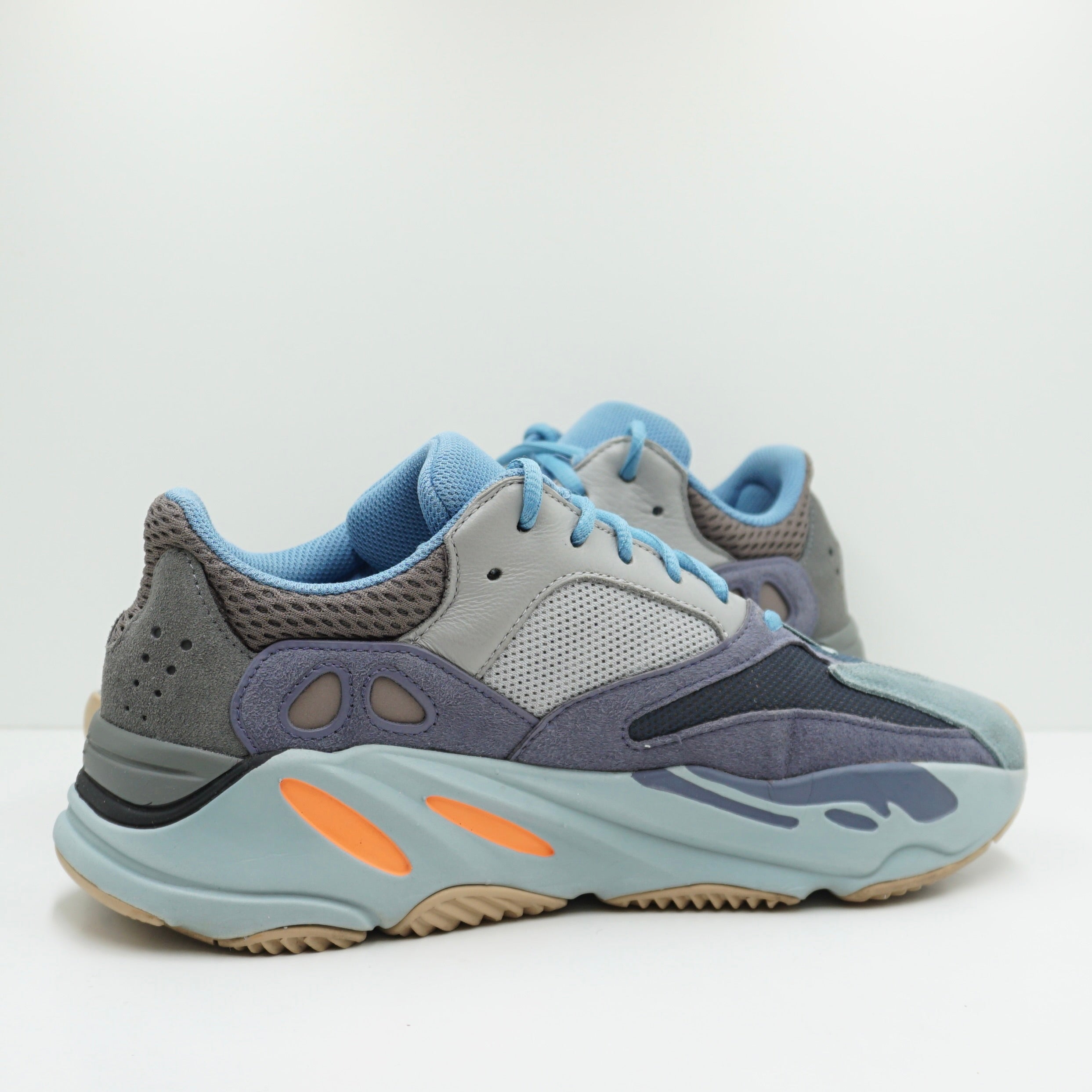 Adidas Yeezy Boost 700 Carbon Blue