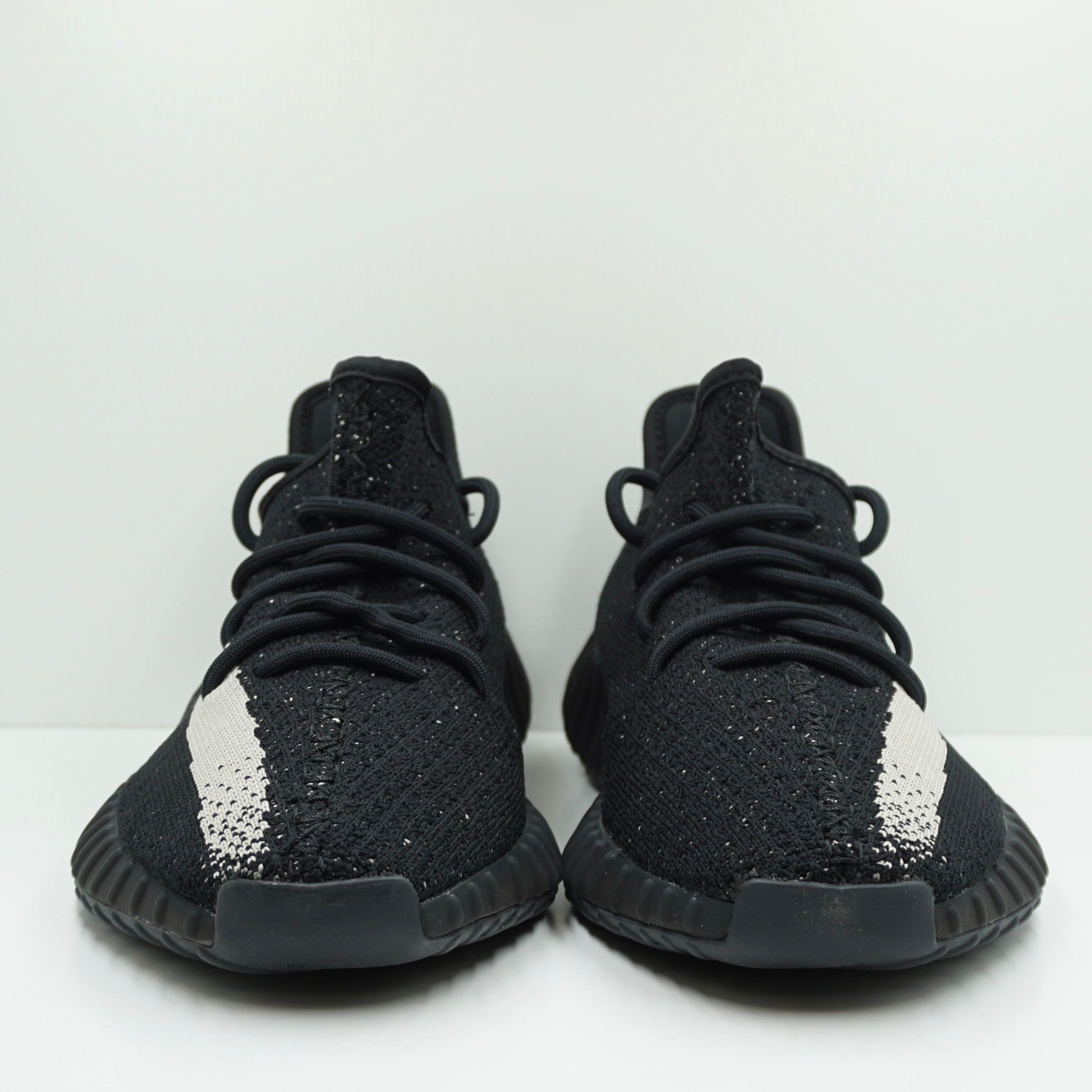 Adidas Yeezy Boost 350 V2 Core Black White (2016/2022)