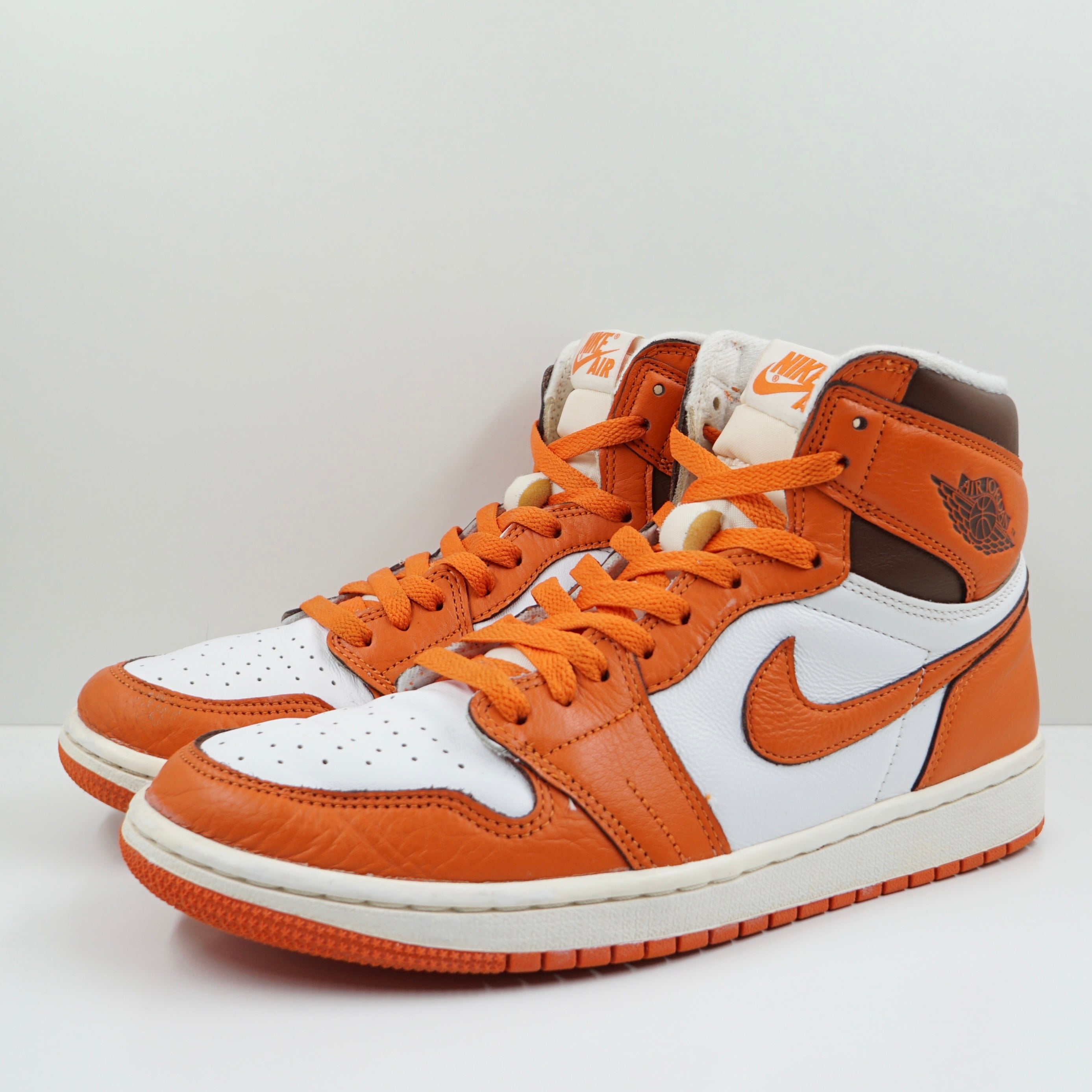 Jordan 1 Retro High OG Starfish (W)