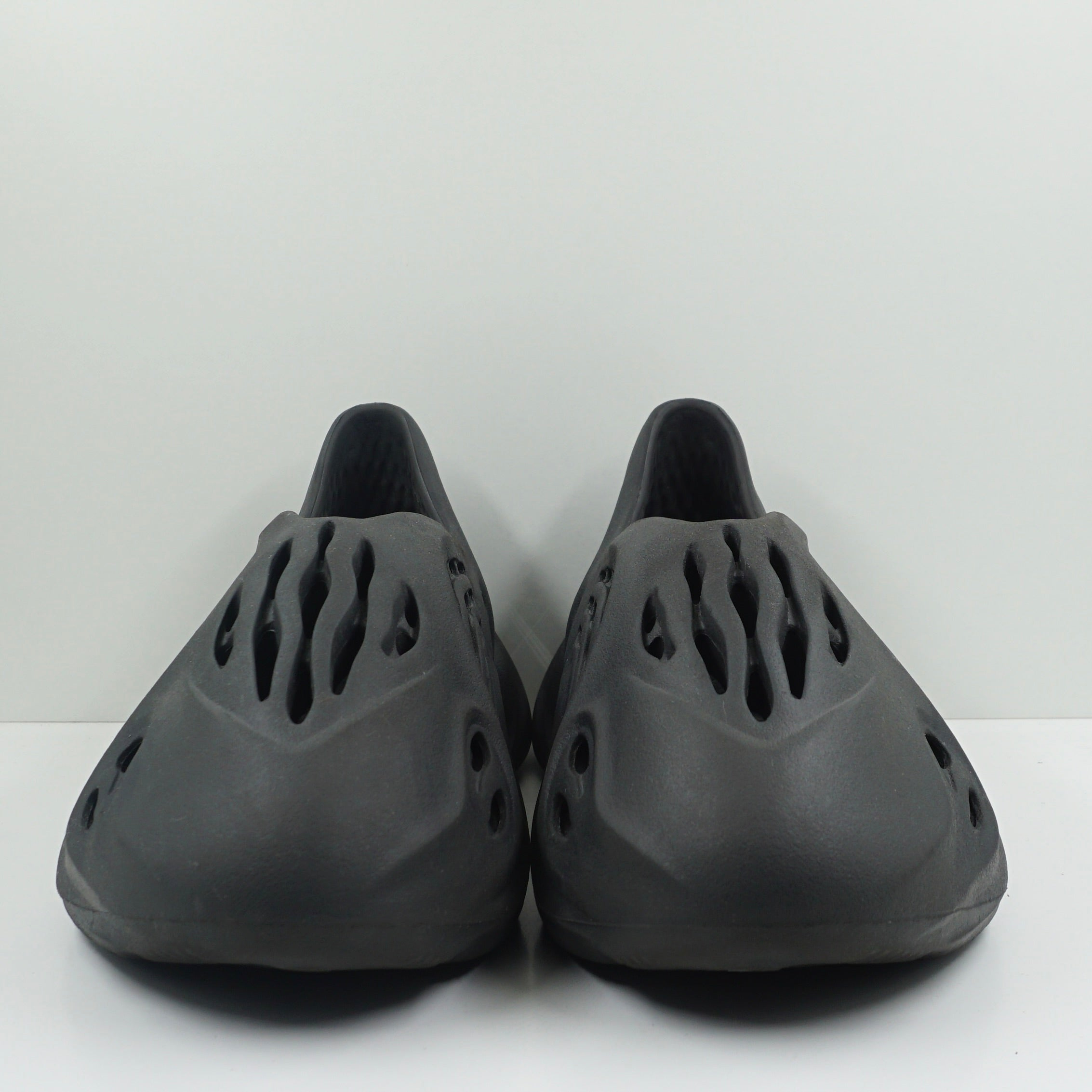 Adidas Yeezy Foam RNNR Onyx