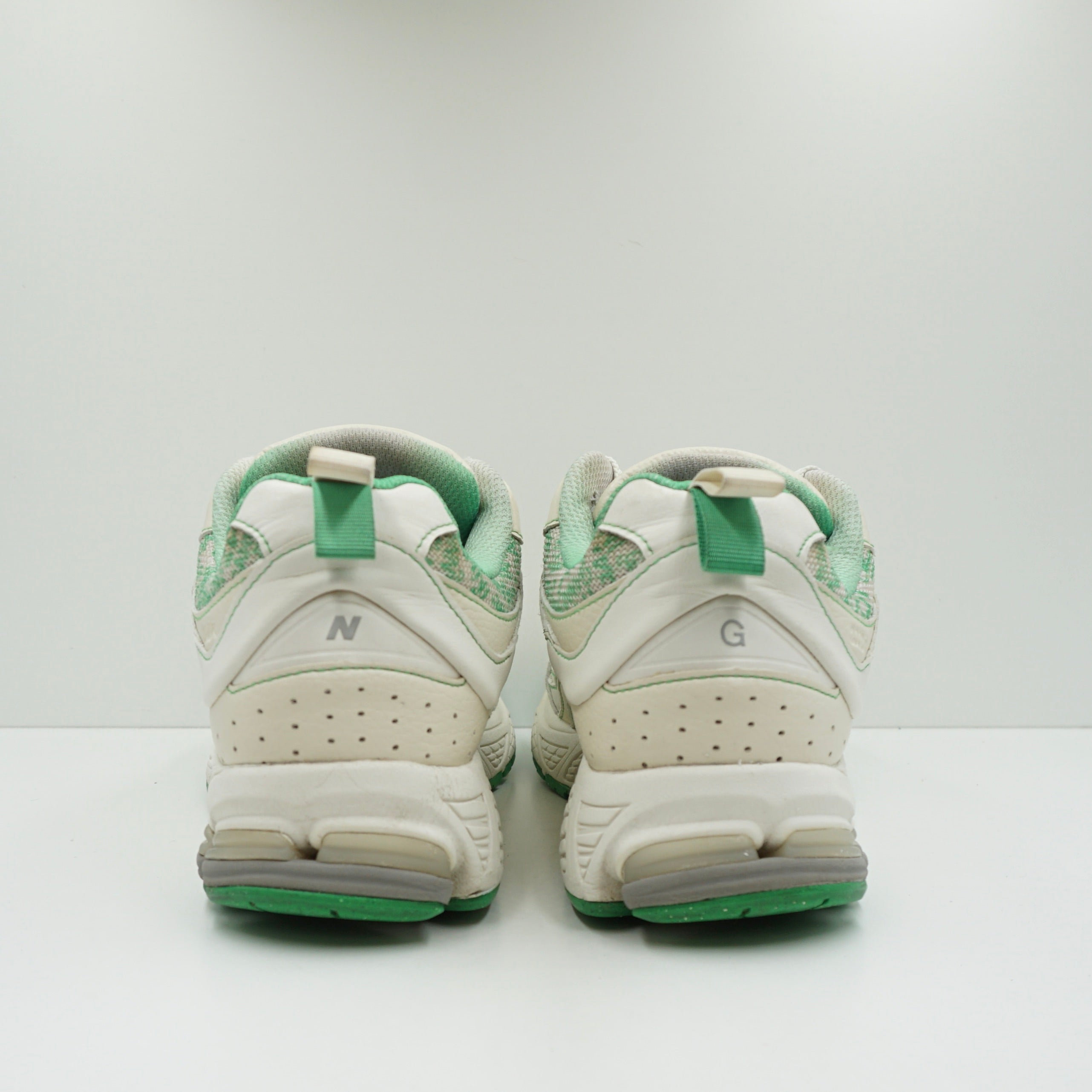 New Balance 2002R Ganni Turtledove