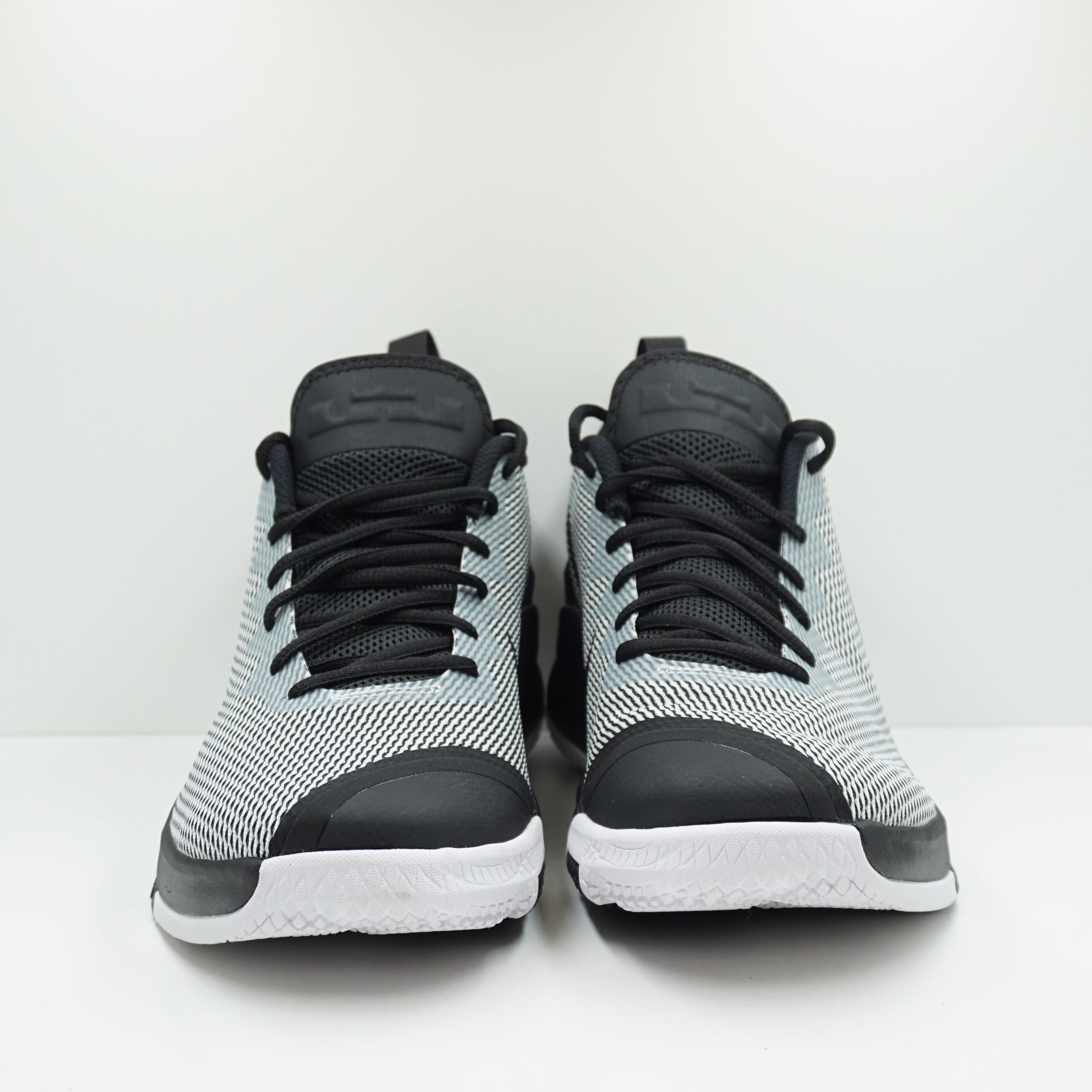 Nike LeBron Witness 2 Black White