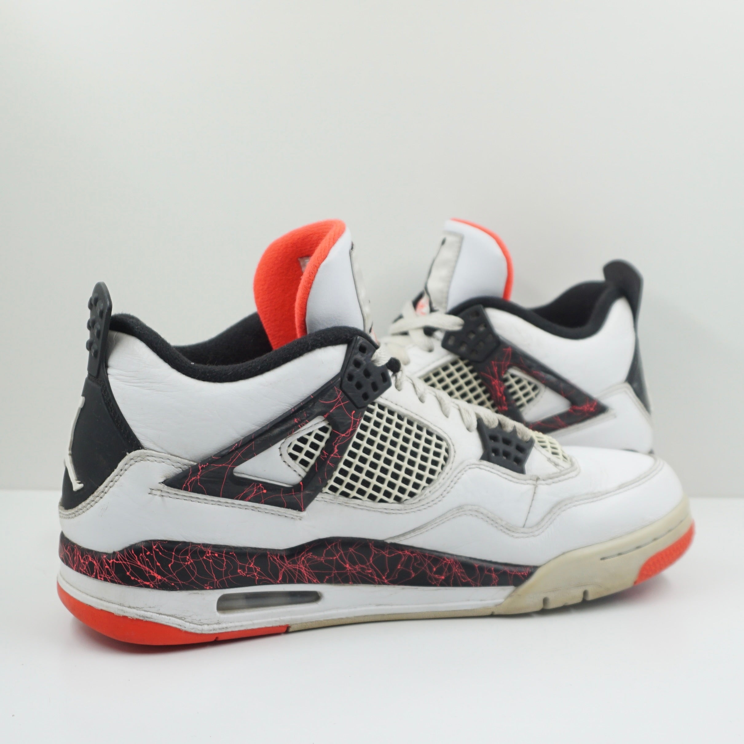 Jordan 4 Retro Flight Nostalgia