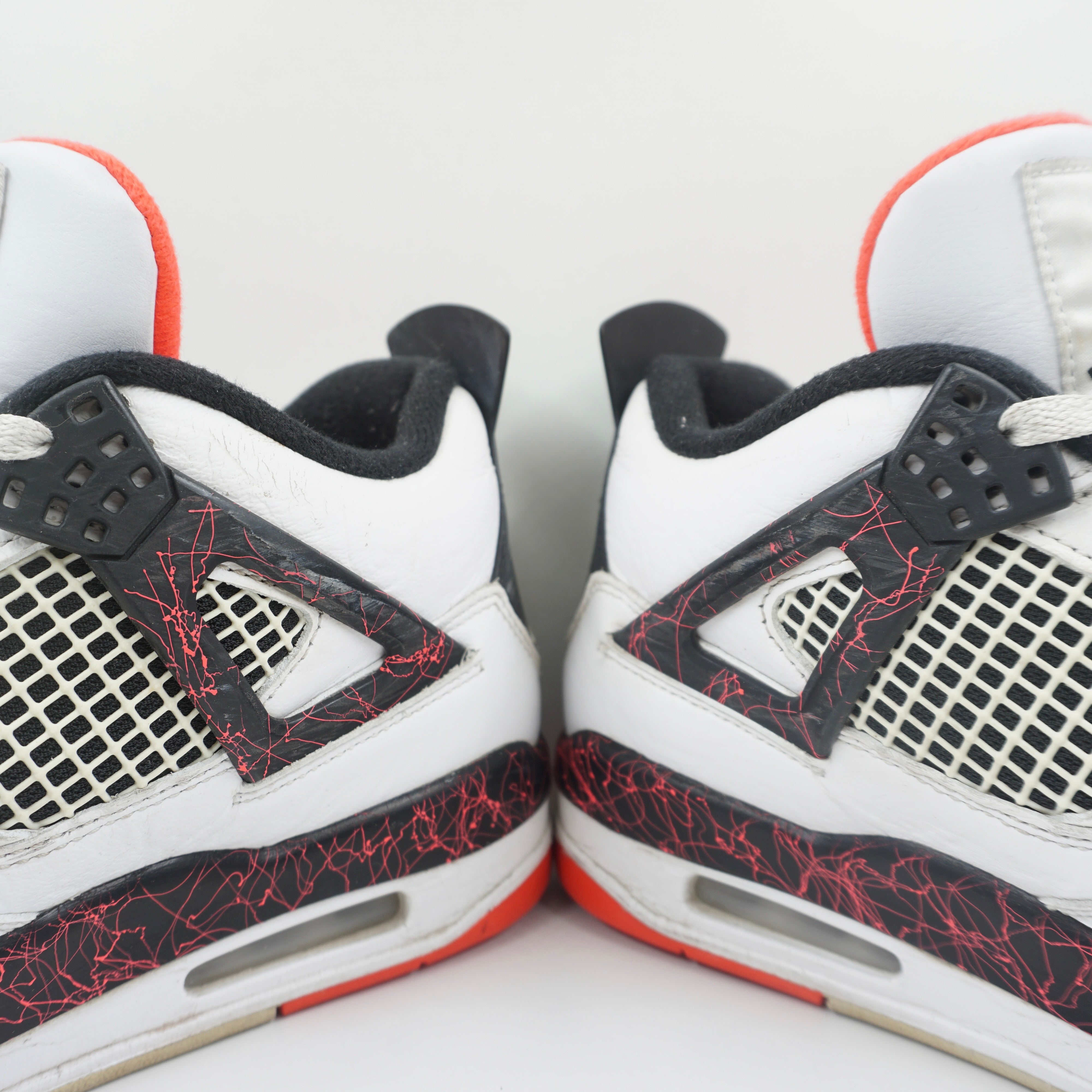 Jordan 4 Retro Flight Nostalgia