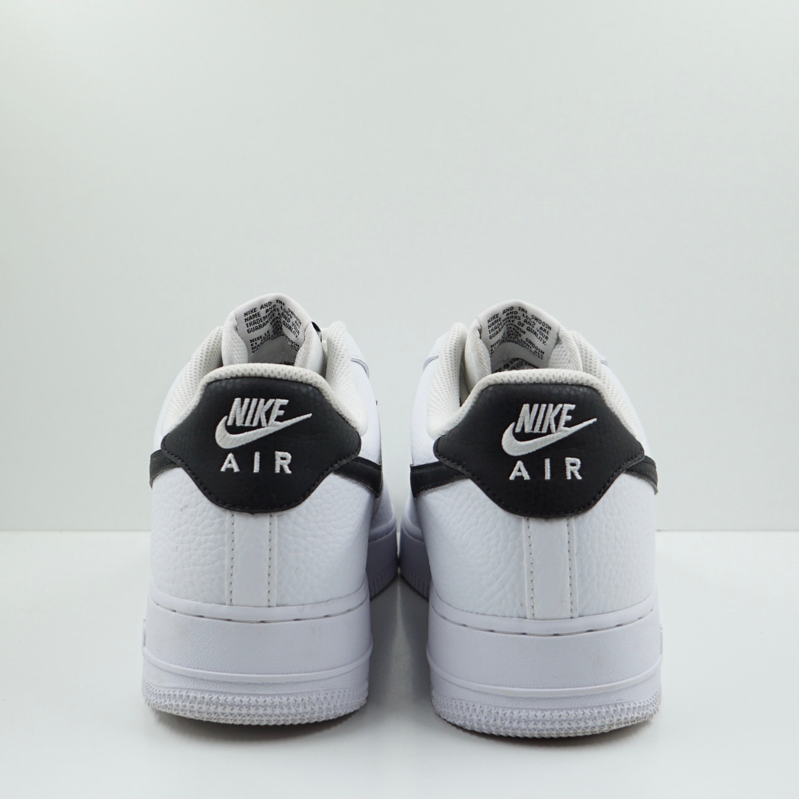 Nike Air Force 1 Low '07 White Black Pebbled Leather