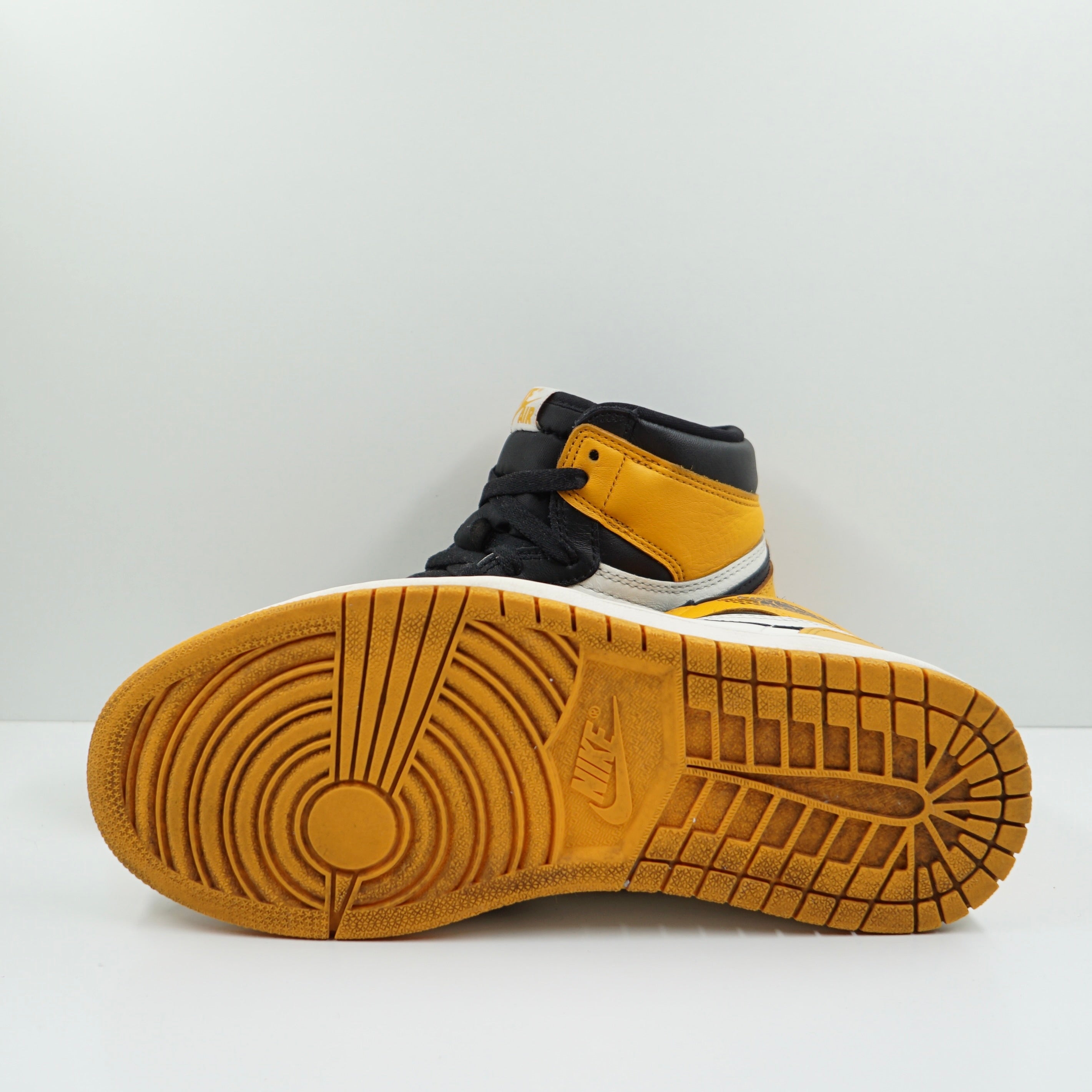 Jordan 1 Retro High OG Taxi