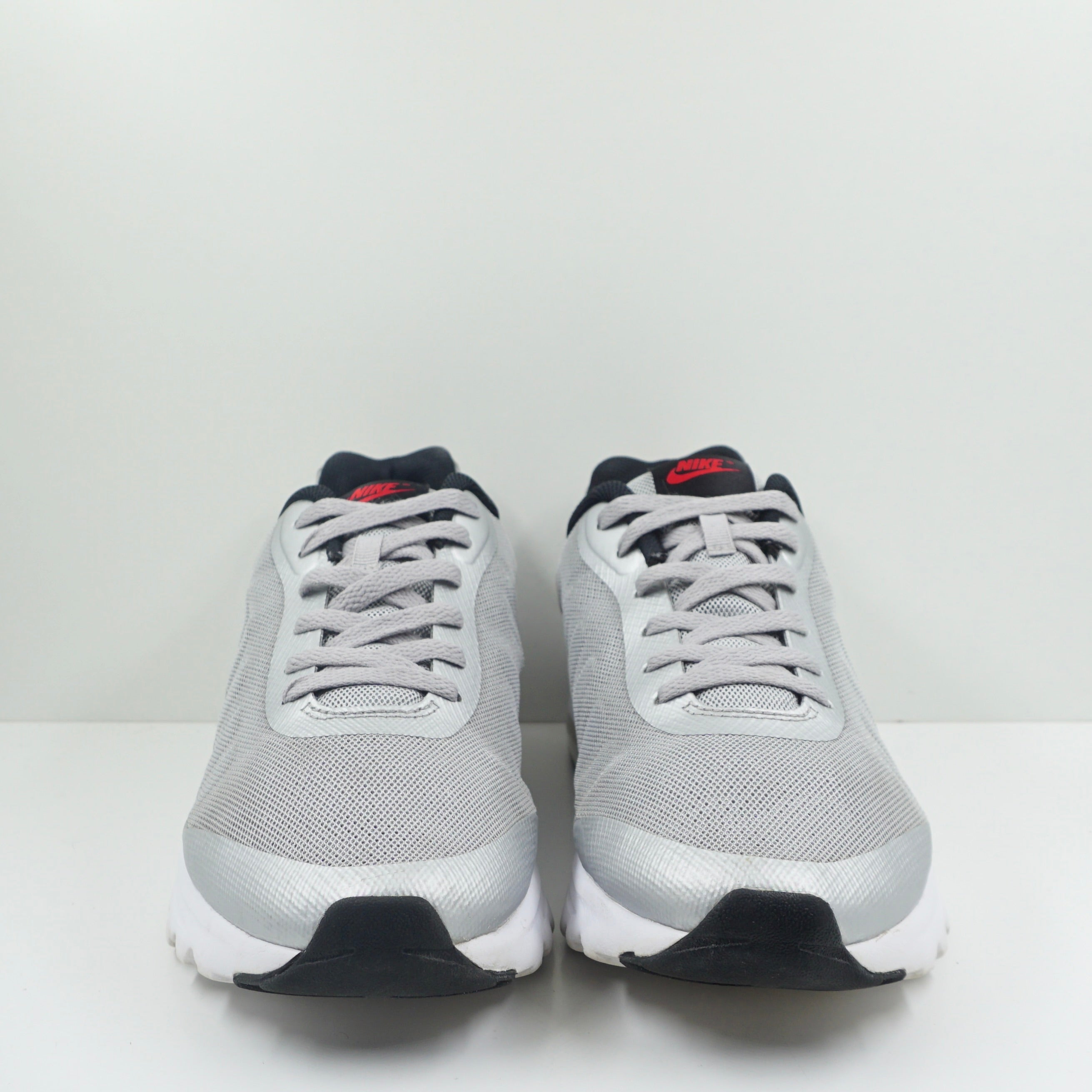Nike Air Max Invigor Wolf Grey Varsity Red Black