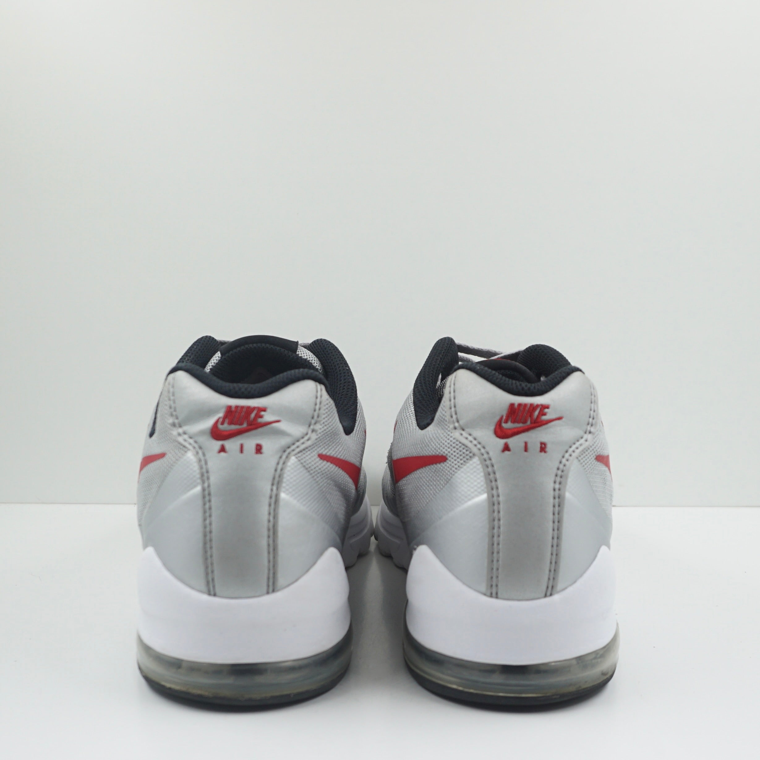 Nike Air Max Invigor Wolf Grey Varsity Red Black