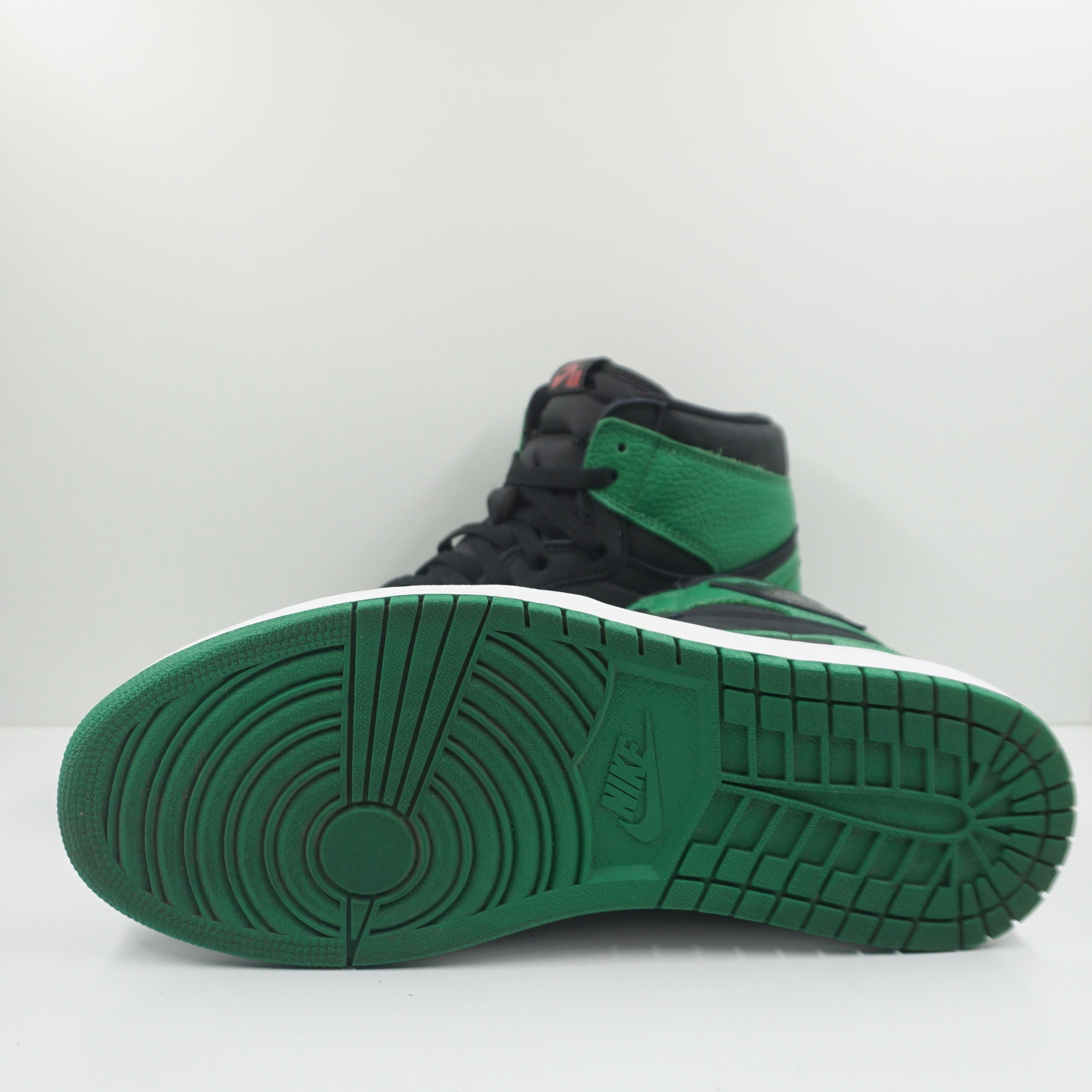 Jordan 1 Retro High Pine Green Black
