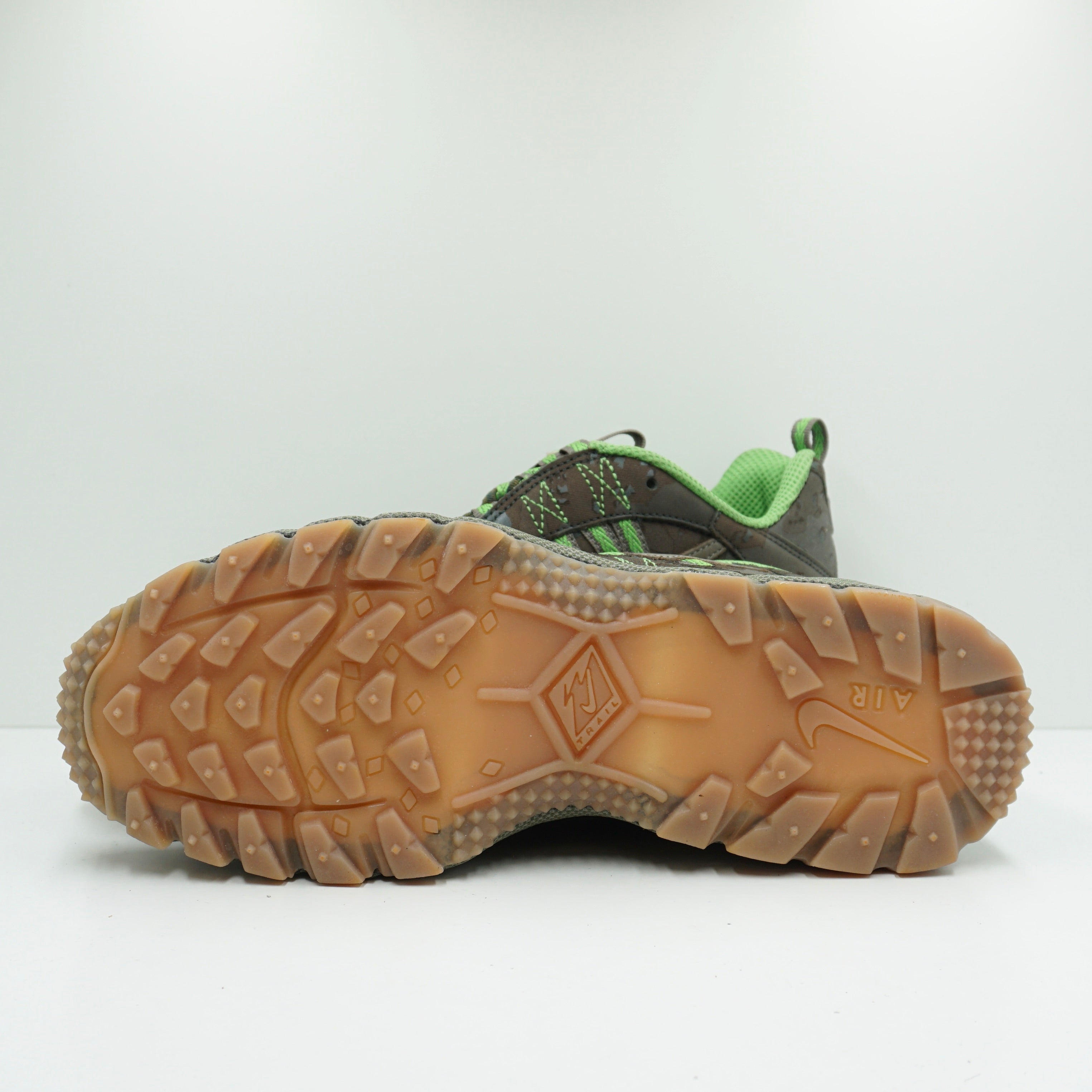 Nike Air Humara Premium Olive Green Clerks Pack