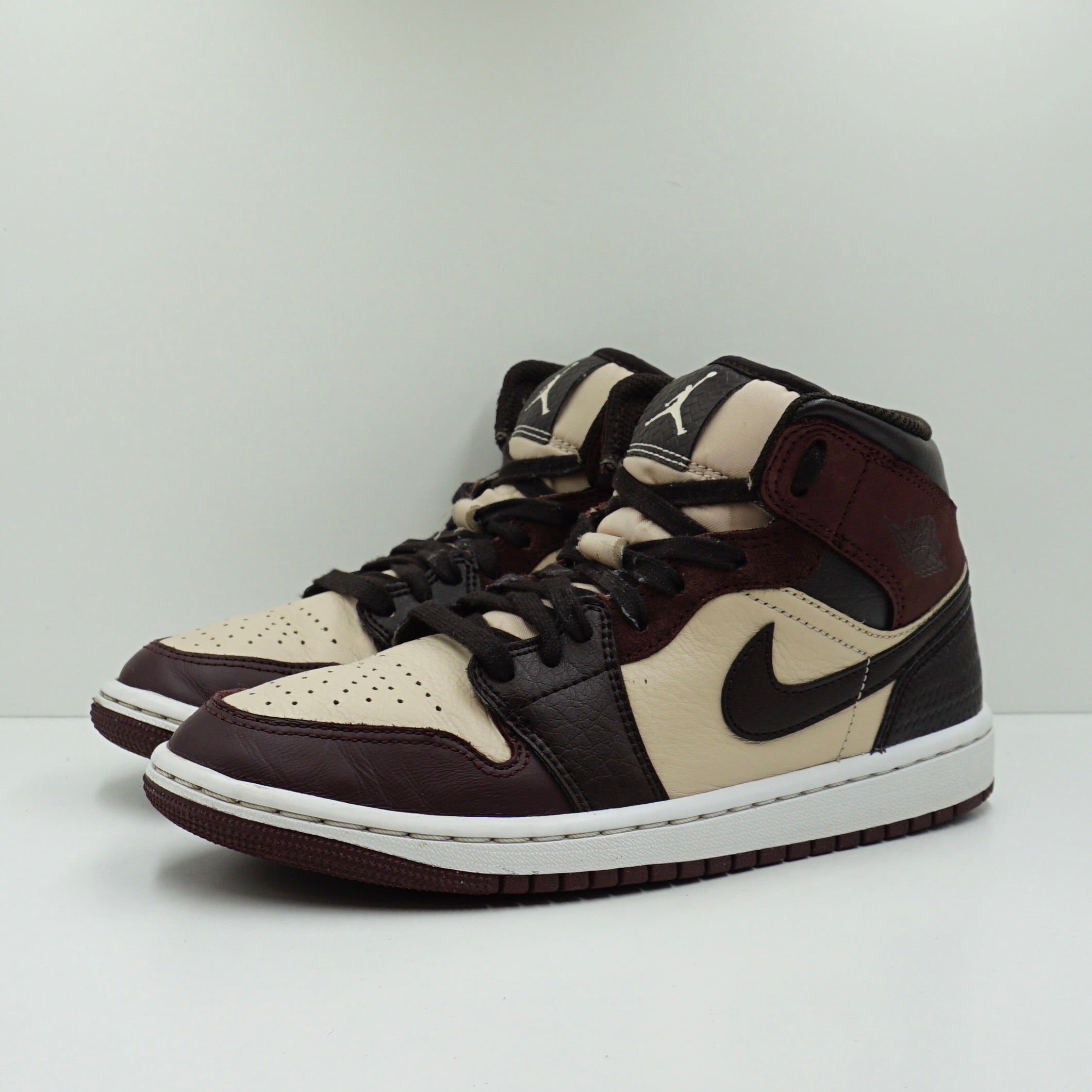 Jordan 1 Mid SE Paris YMCA