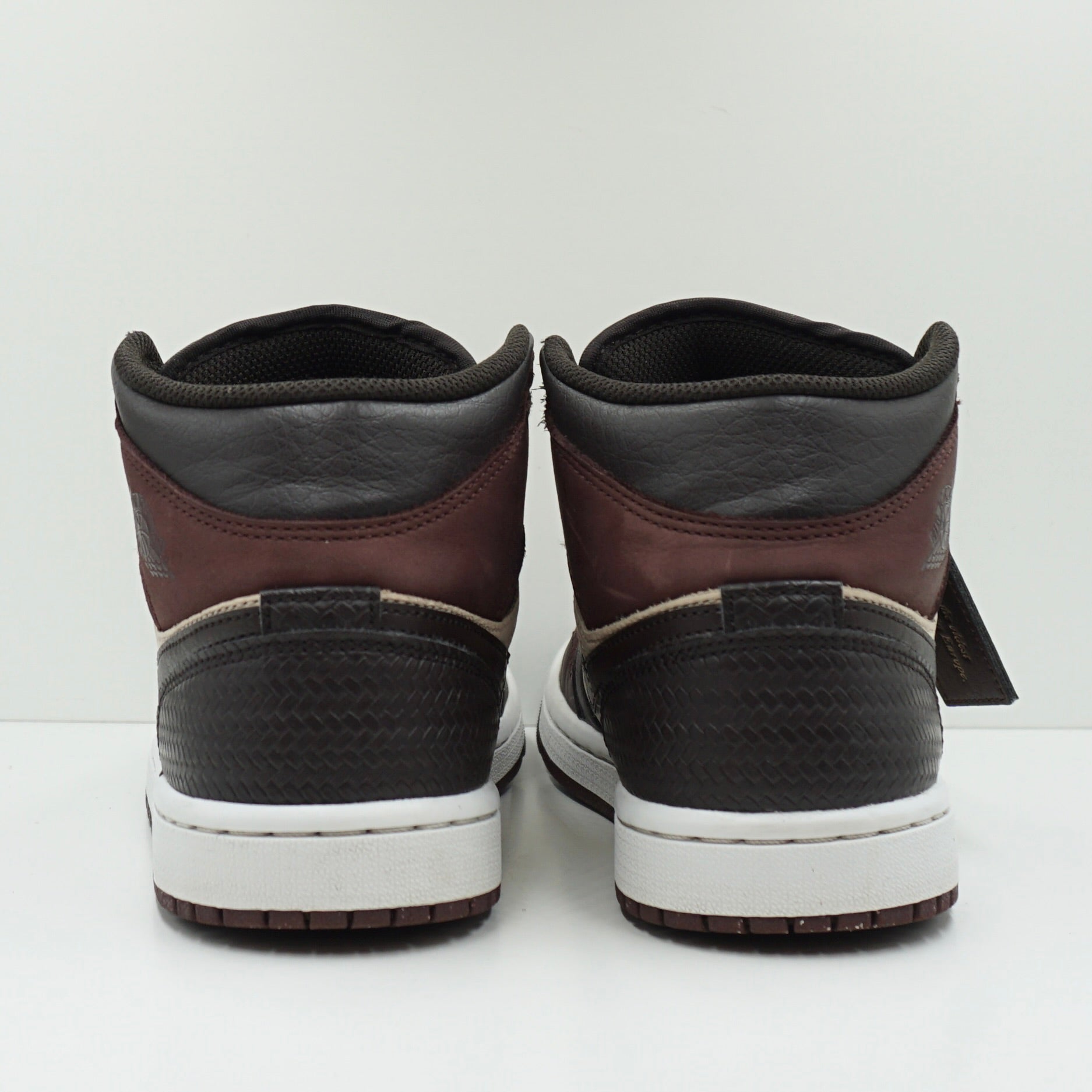 Jordan 1 Mid SE Paris YMCA