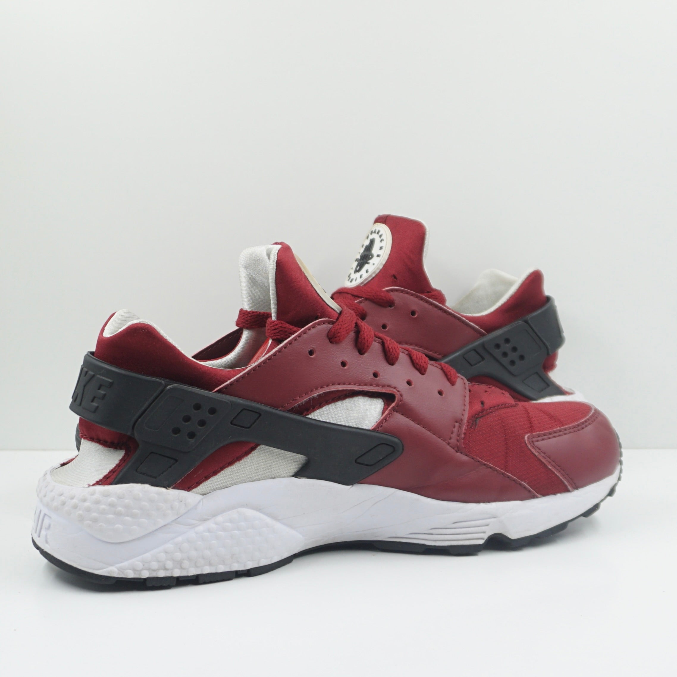 Nike Air Huarache Team Red