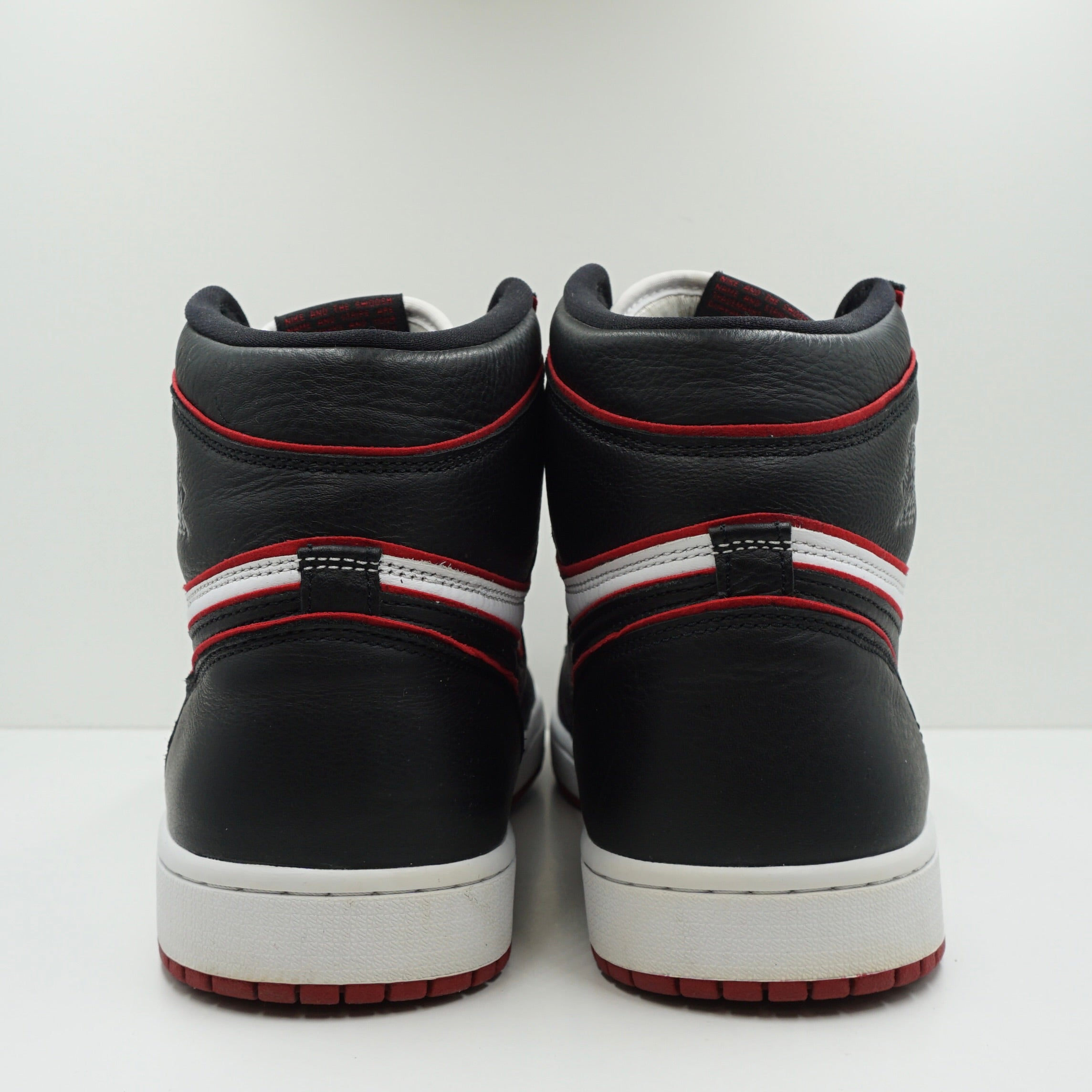 Jordan 1 Retro High Bloodline