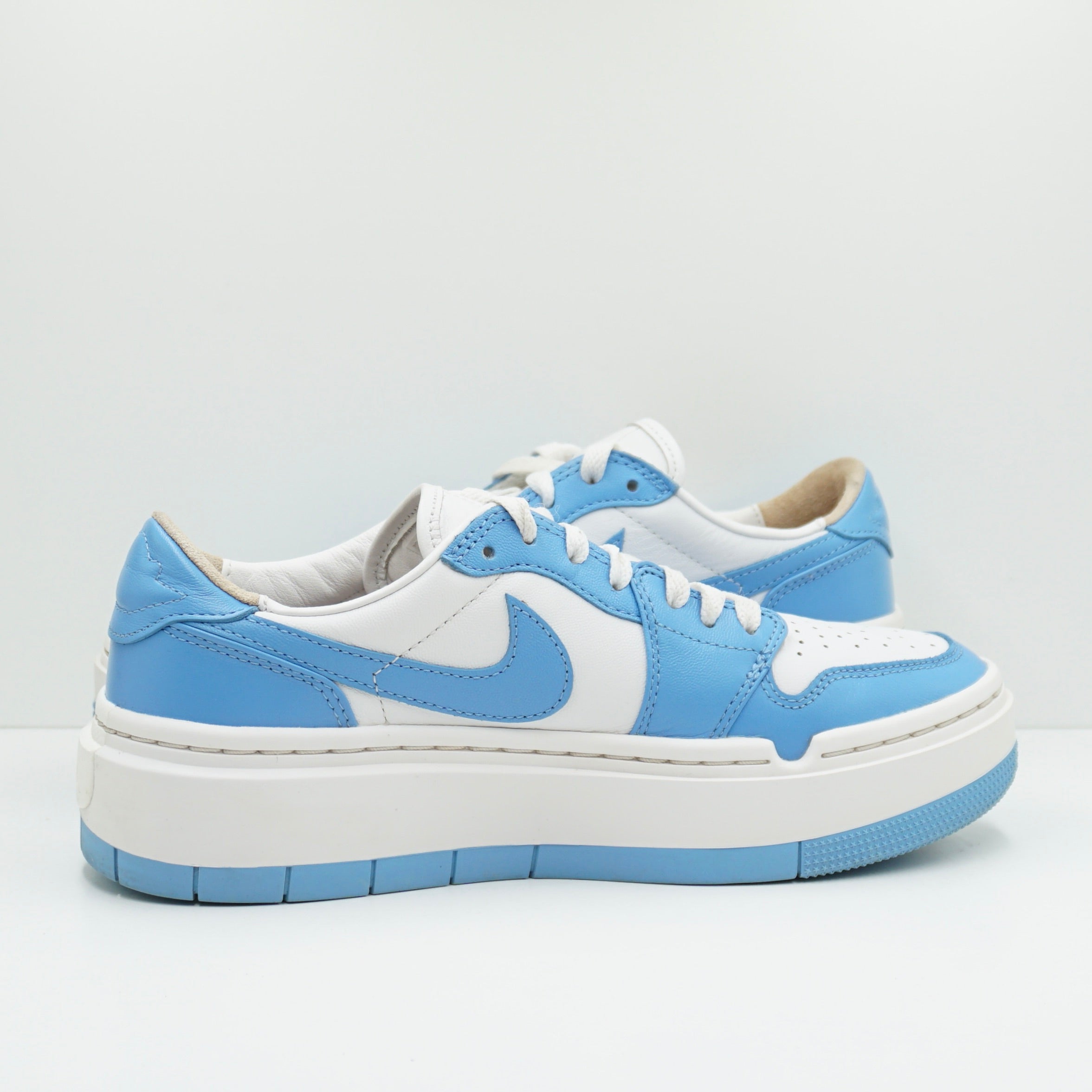 Jordan 1 Elevate Low SE University Blue (W)