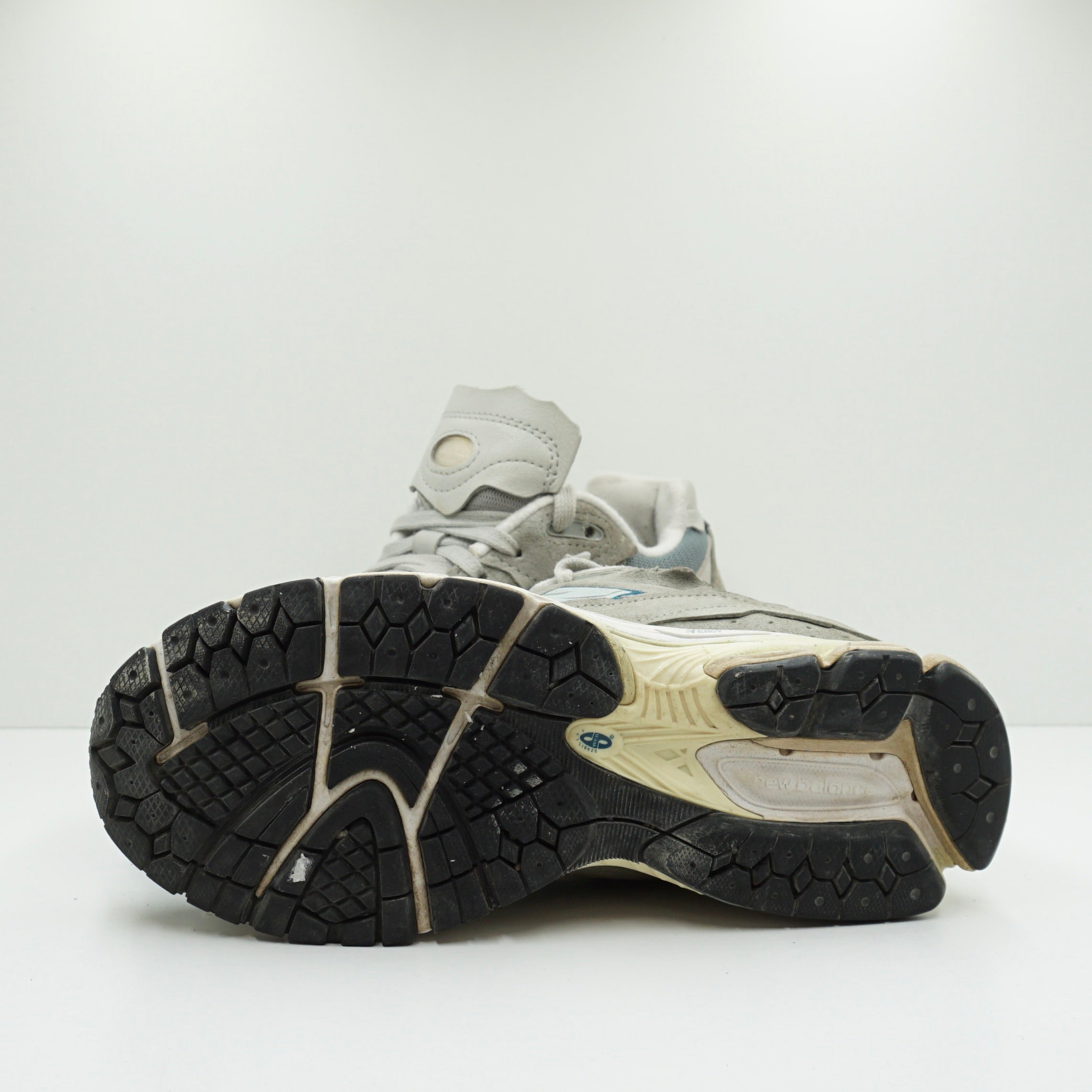 New Balance 2002R Protection Pack Mirage Grey