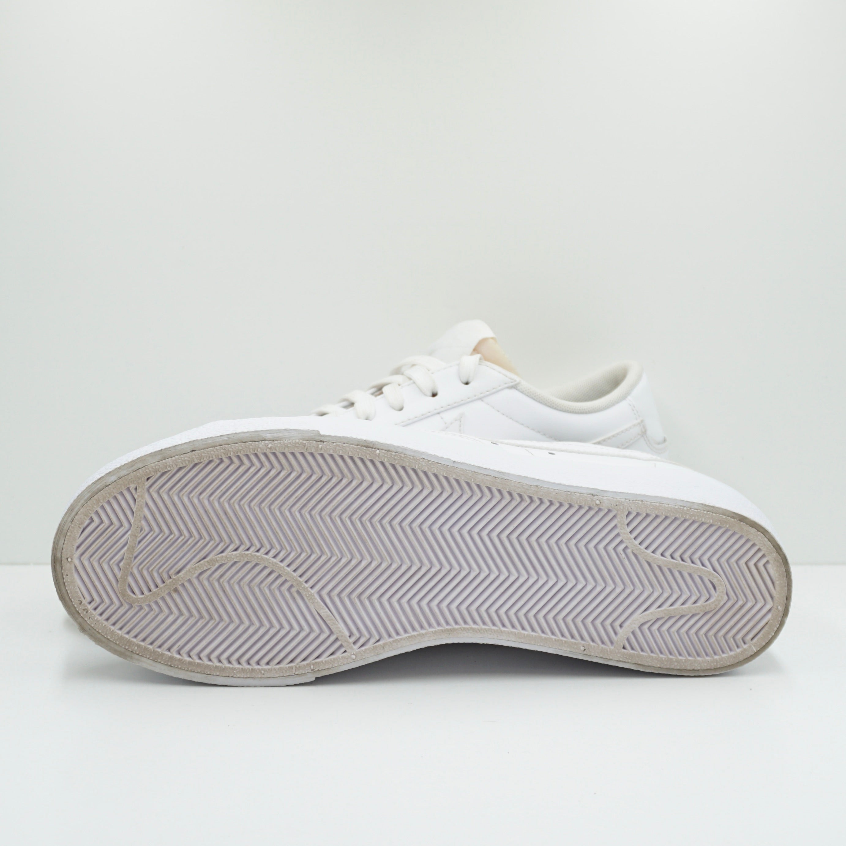 Nike Blazer Low Platform Triple White (W)