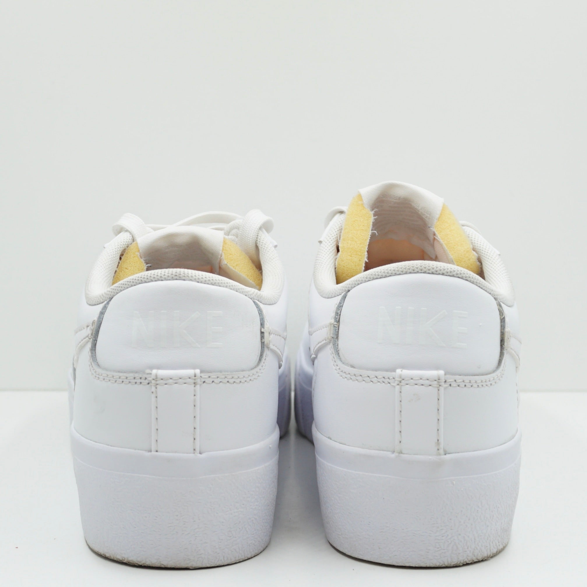 Nike Blazer Low Platform Triple White (W)