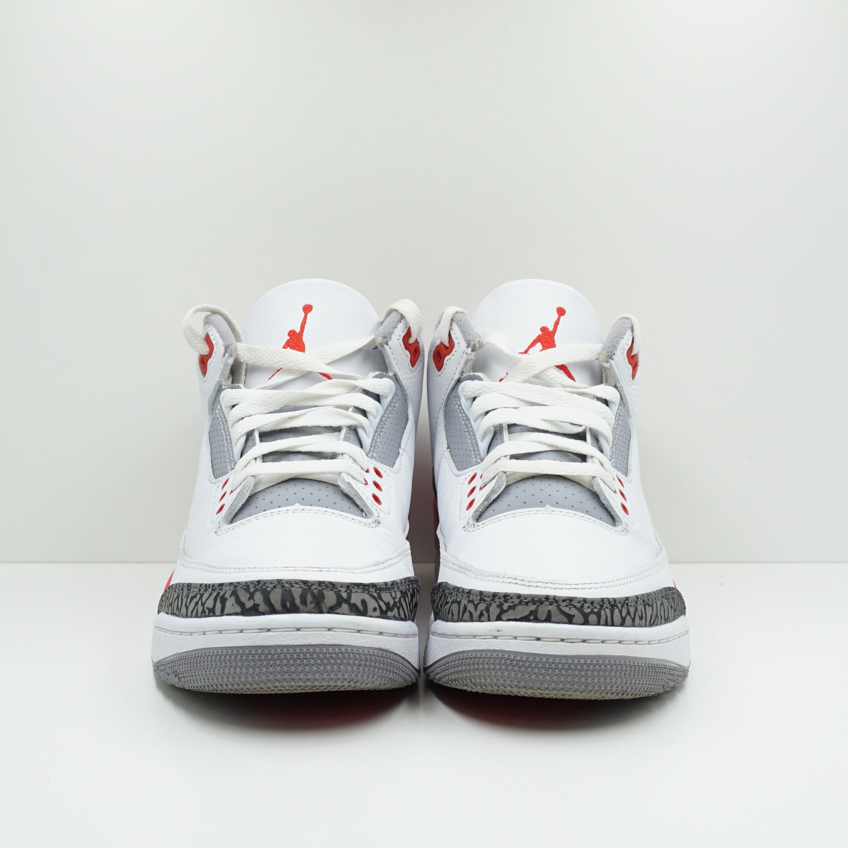 Jordan 3 Retro Fire Red (2022)