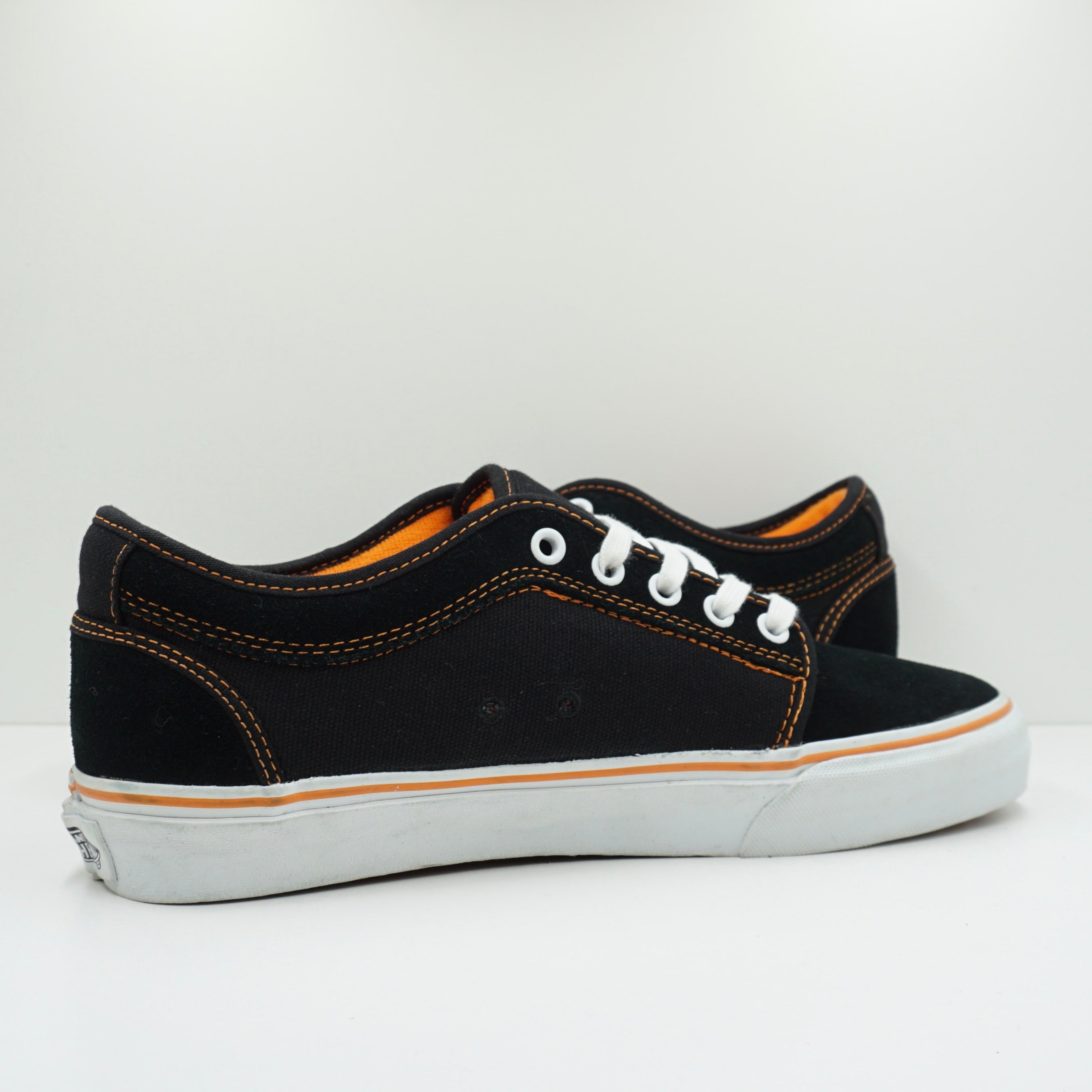 Vans Chukka Low Black