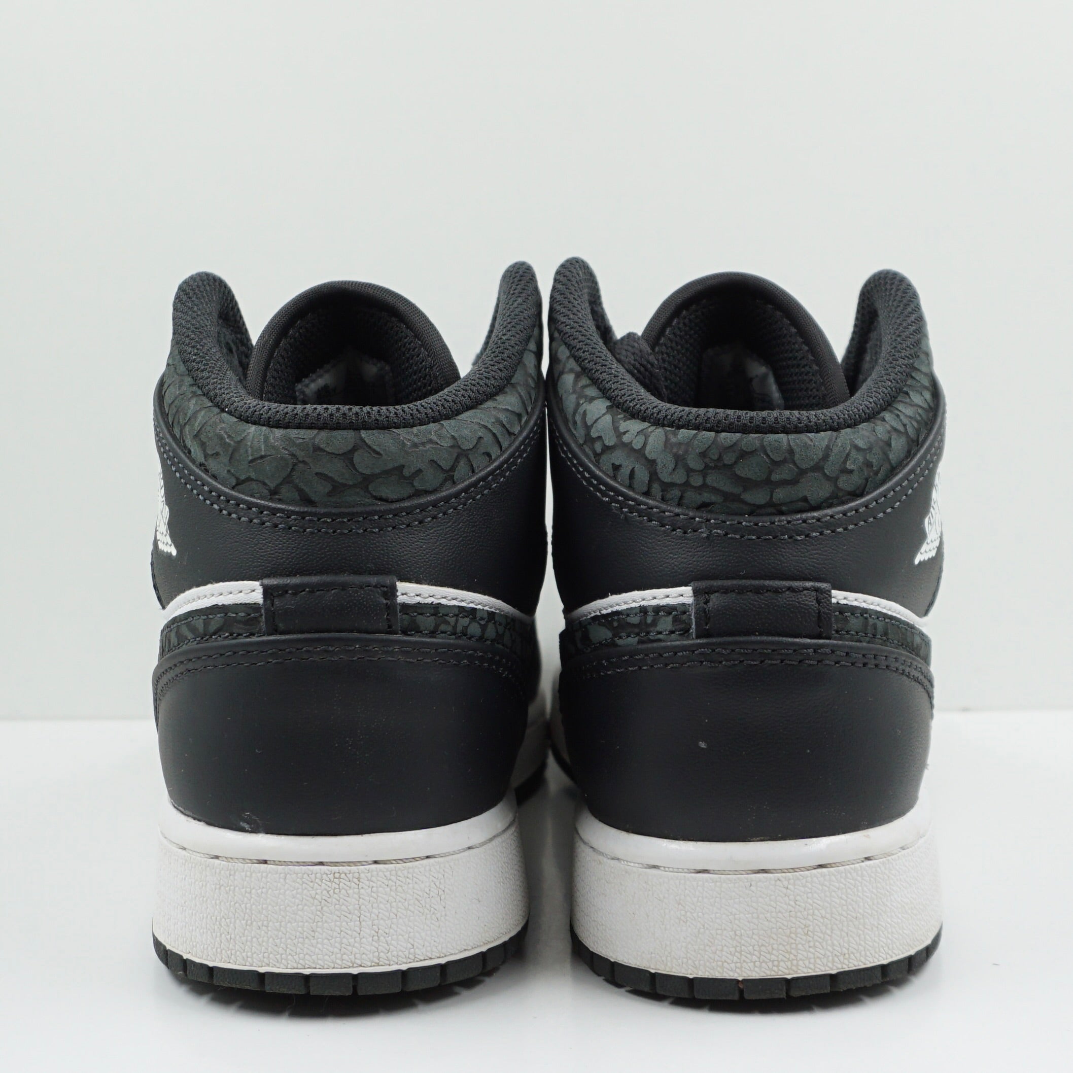 Jordan 1 Mid SE Panda Elephant (GS)
