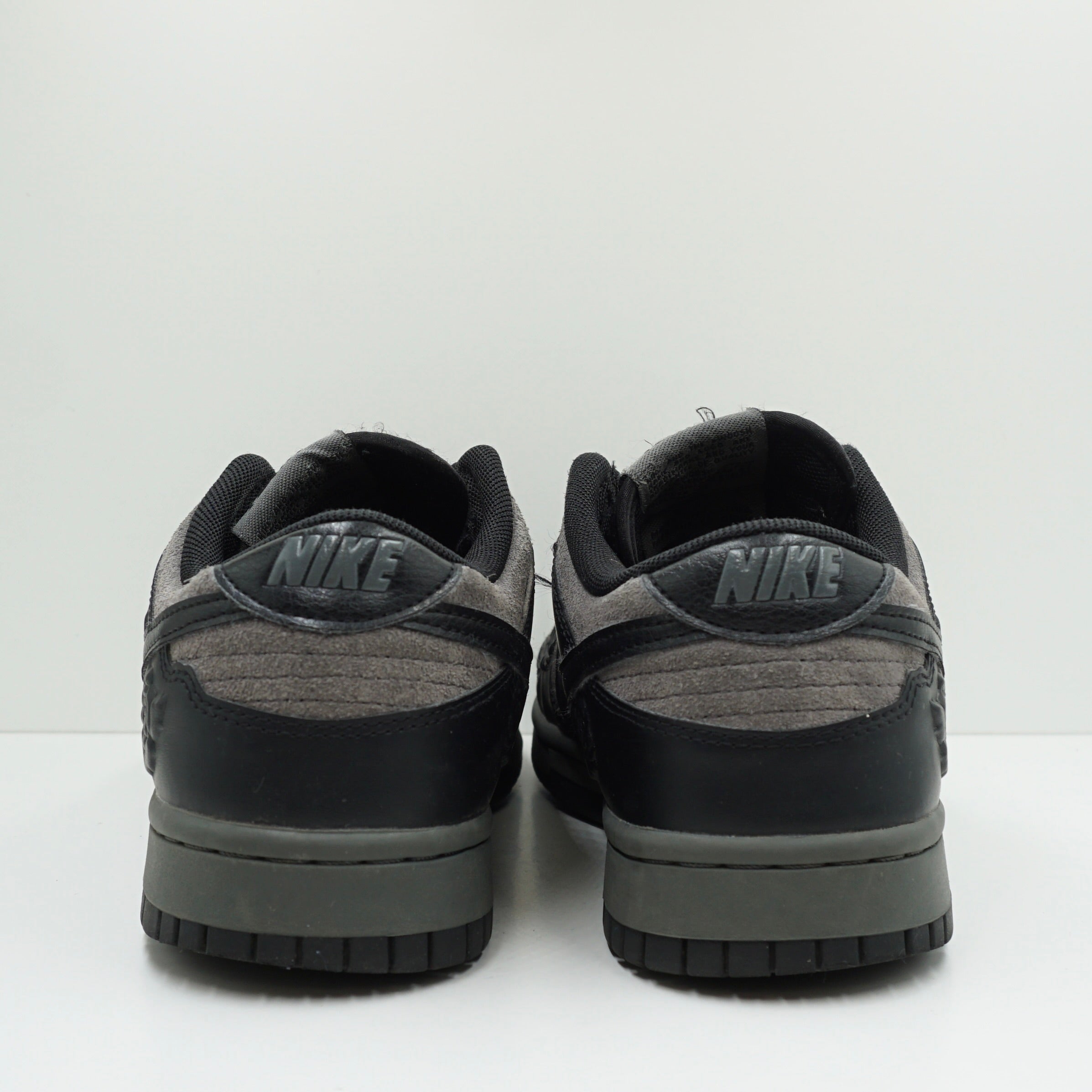 Nike Dunk Low Black Roses (W)