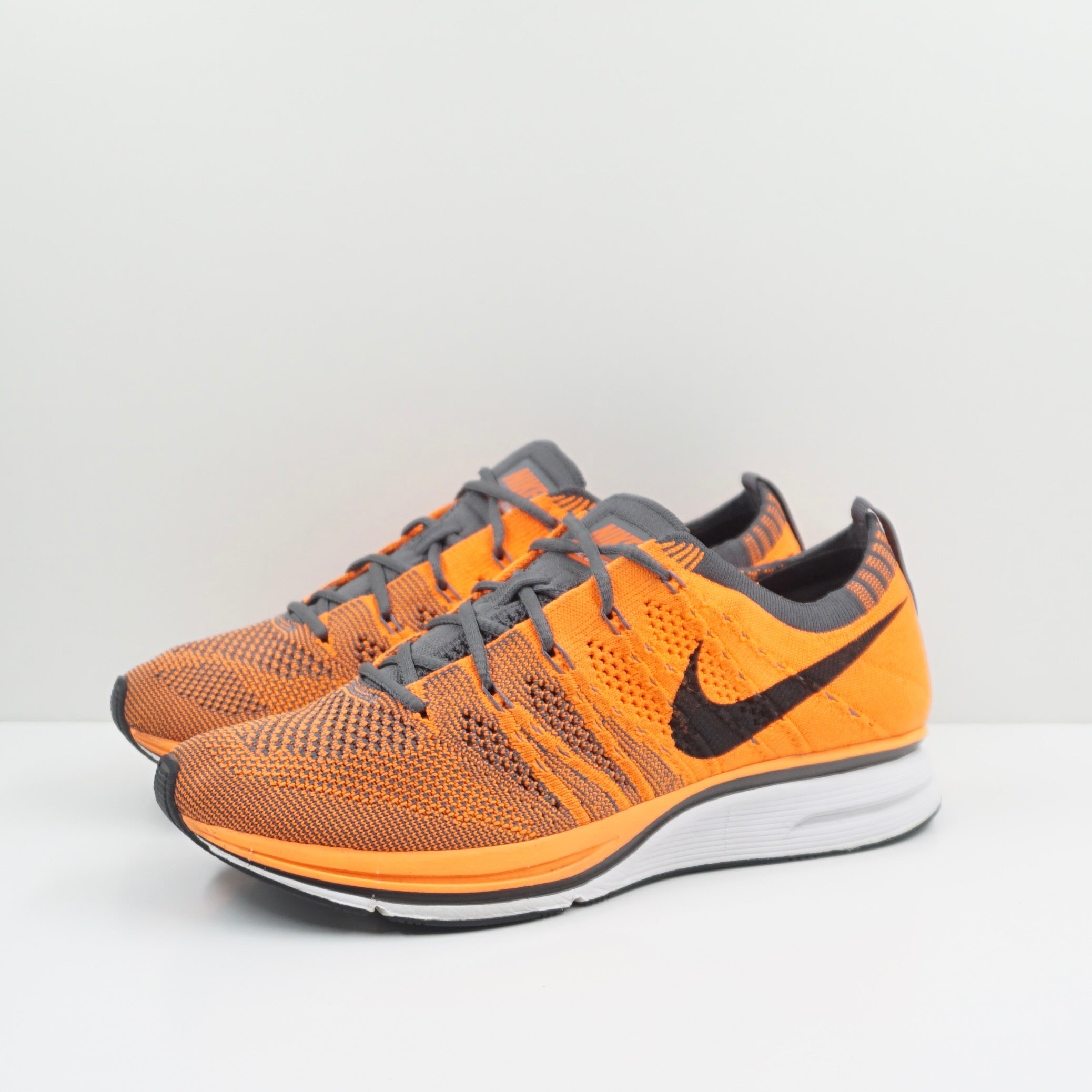 Nike Flyknit Trainer Total Orange