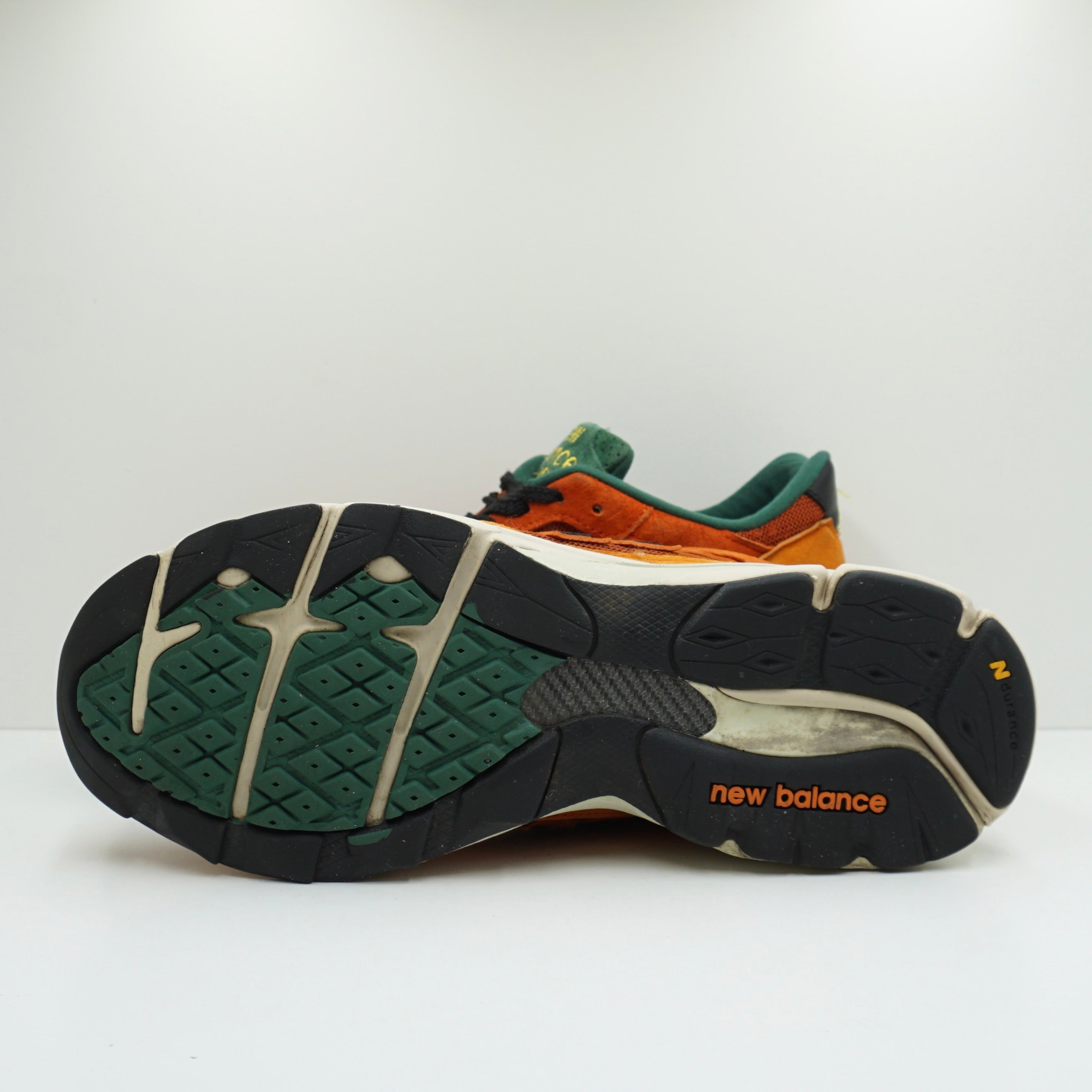 New Balance 920 Sneakersnstuff