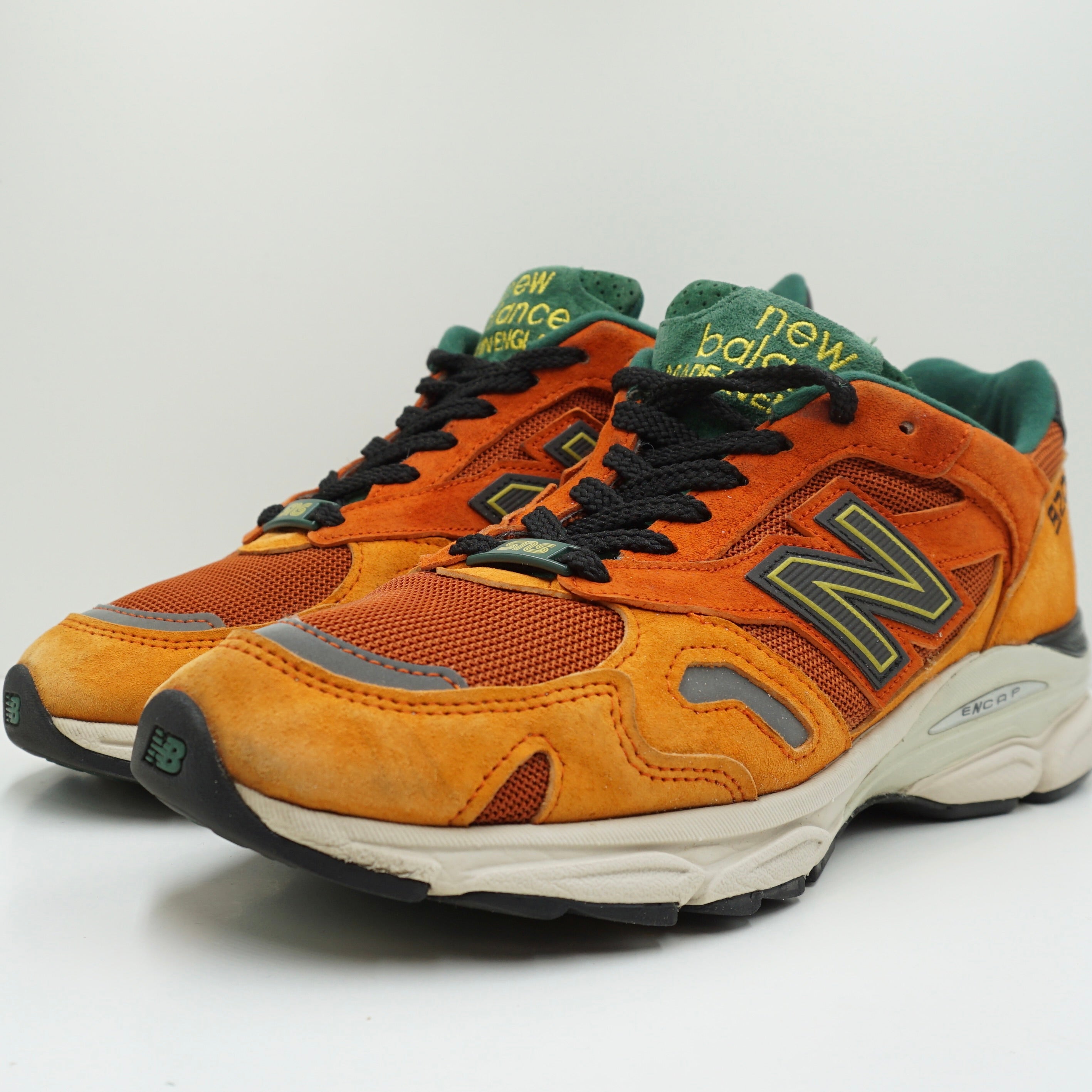 New Balance 920 Sneakersnstuff